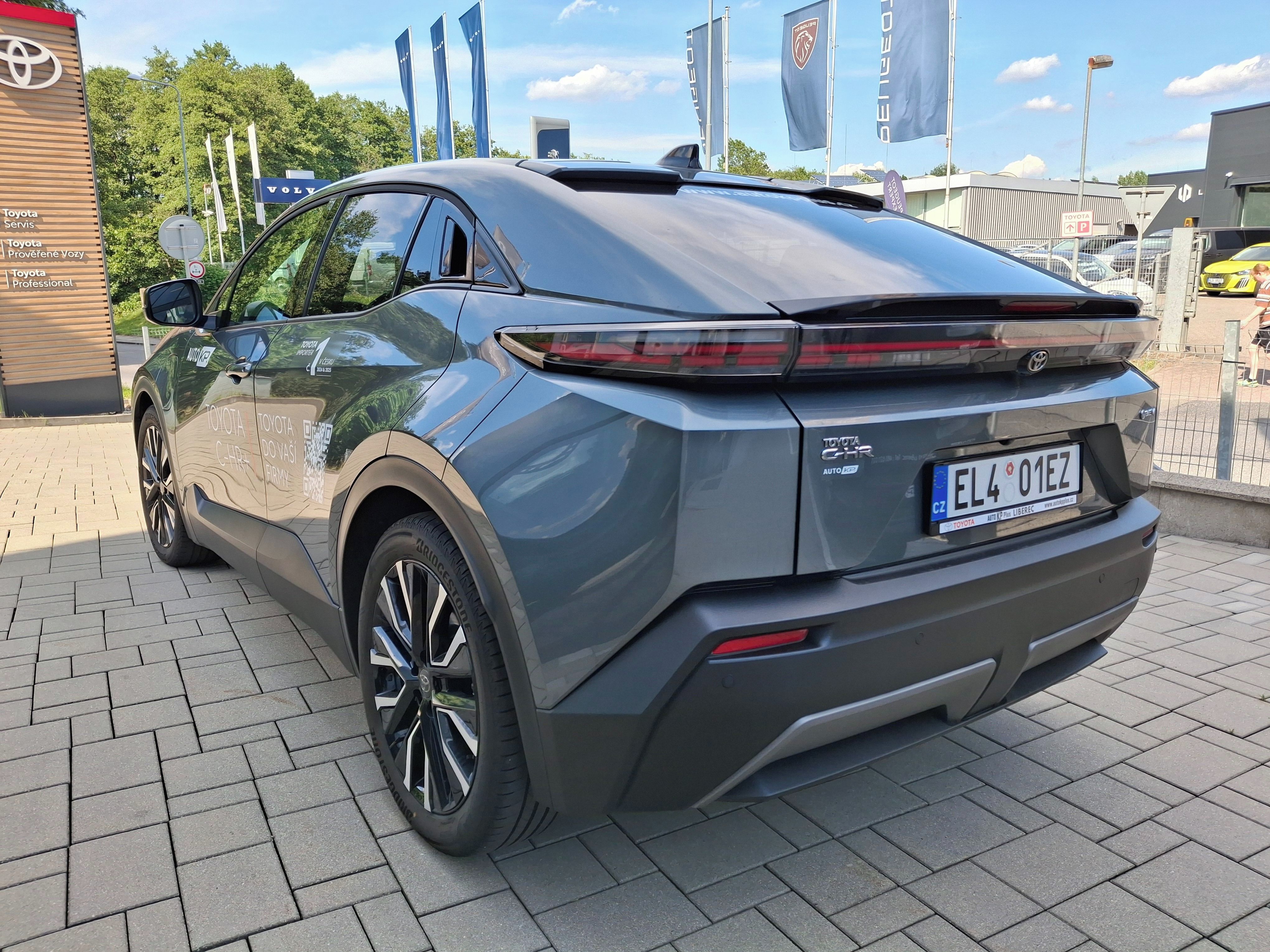 Toyota C-HR, + 77kWh Style Dynamic - fotka 3