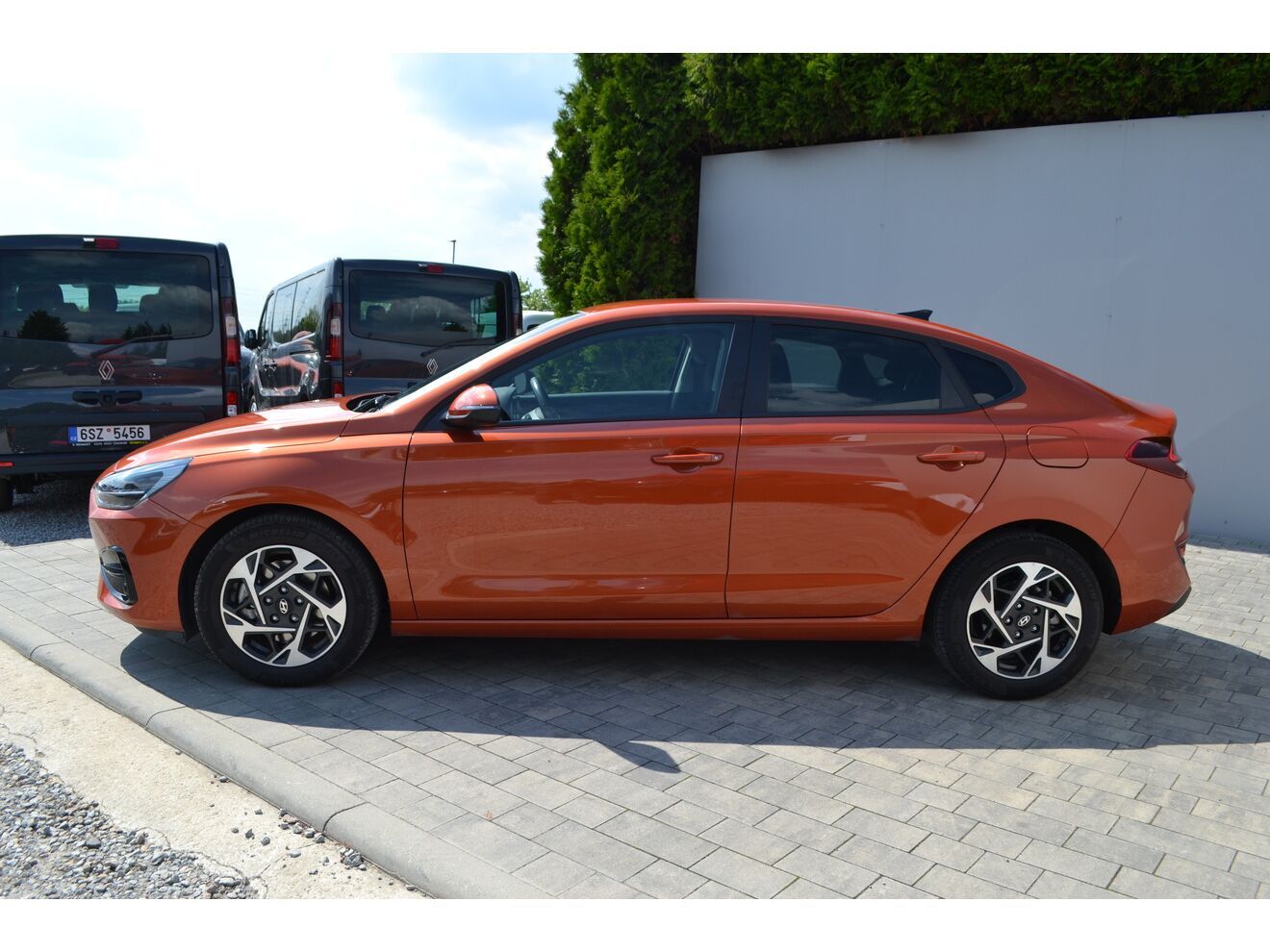 Hyundai i30, FB FL 1,0T- GDI FAMILY NAVI - fotka 2