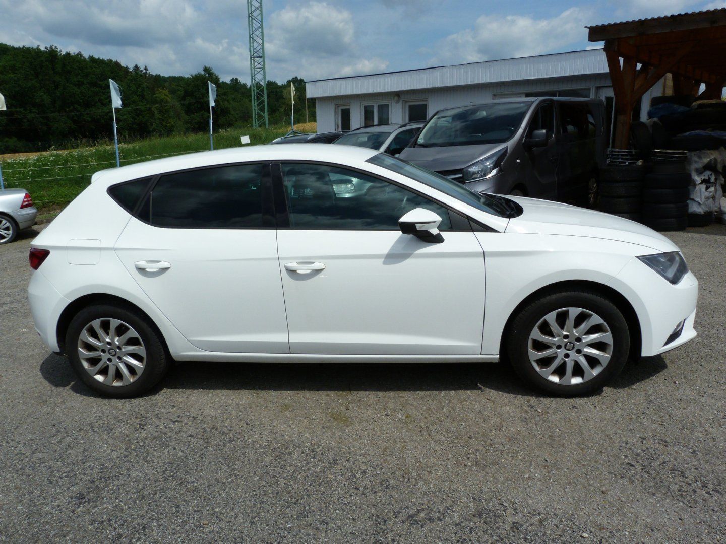 Seat Leon, 1.2 tsi 77 Kw řemen - fotka 4