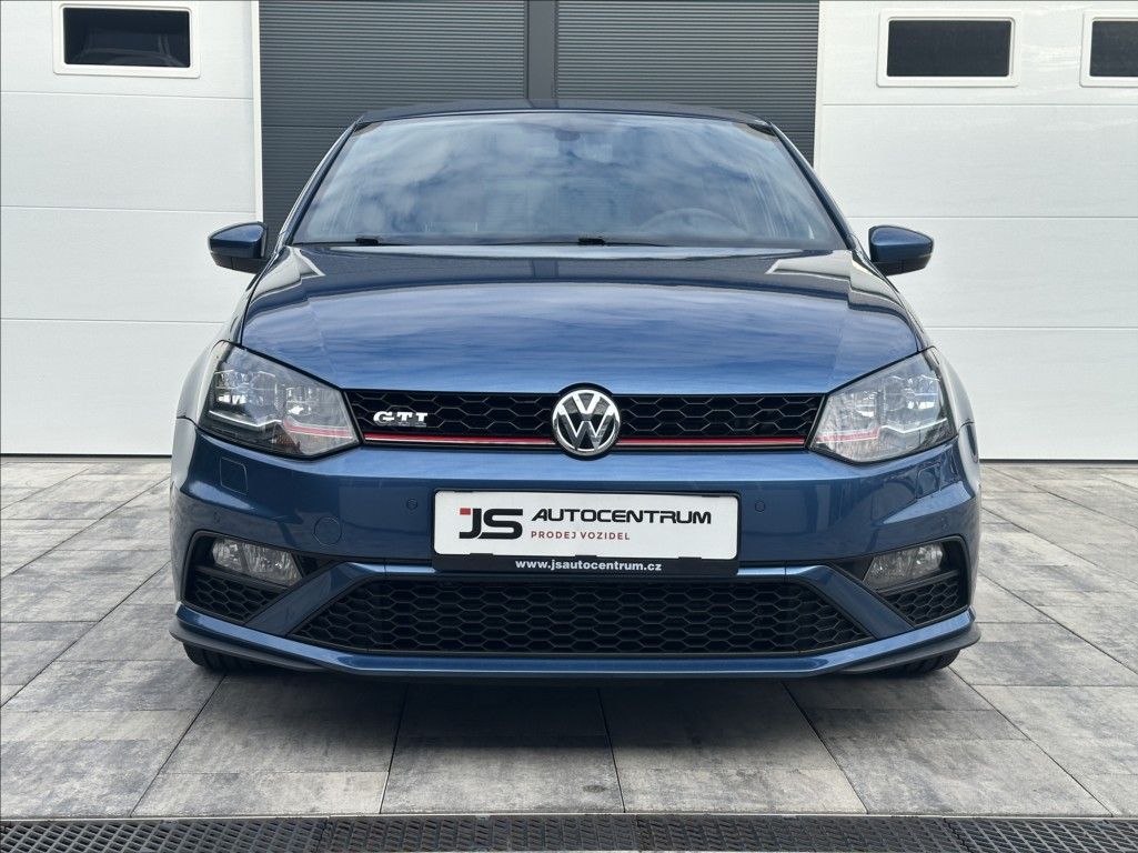 Volkswagen Polo, 1,8 TSI 192PS  GTI DSG - fotka 4