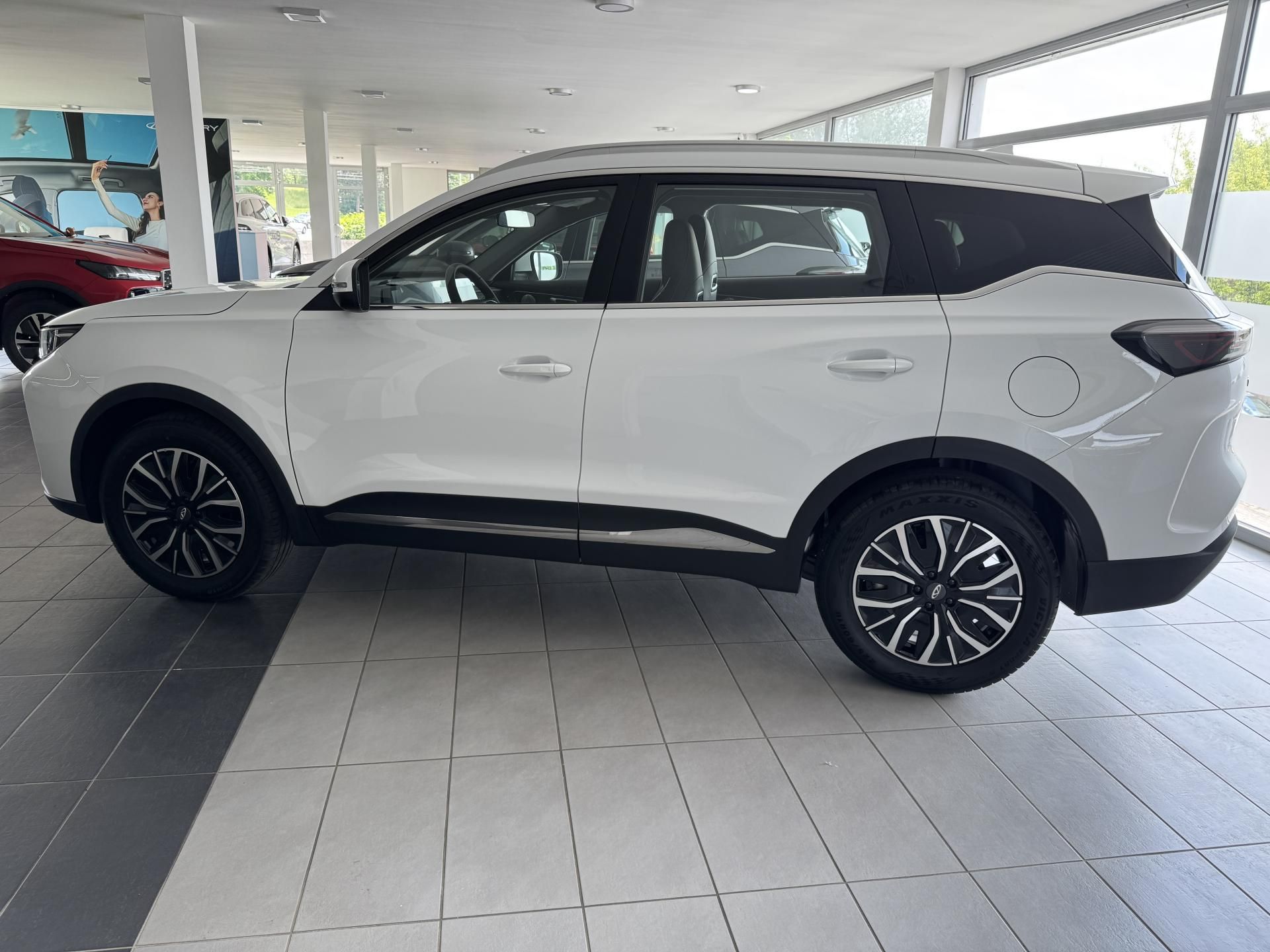 Chery Tiggo 7, 1,6T ICE Luxury FWD - fotka 2