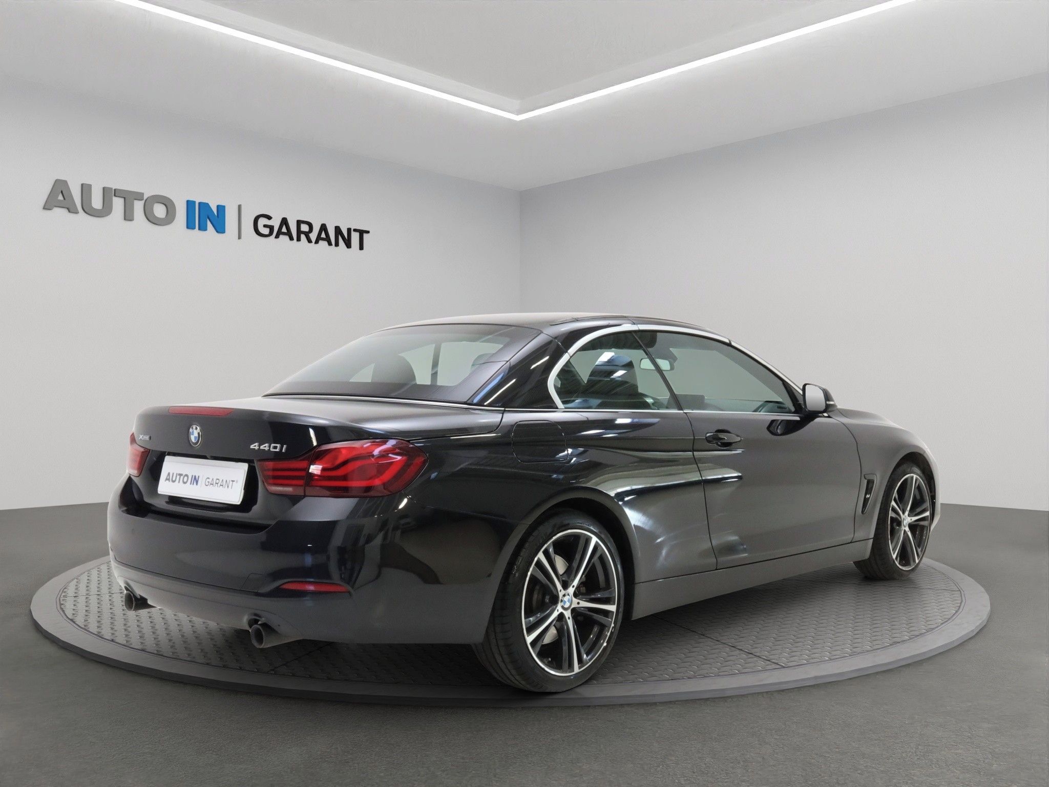 BMW Řada 4, 440i,240kW,XDrive,servis - fotka 5