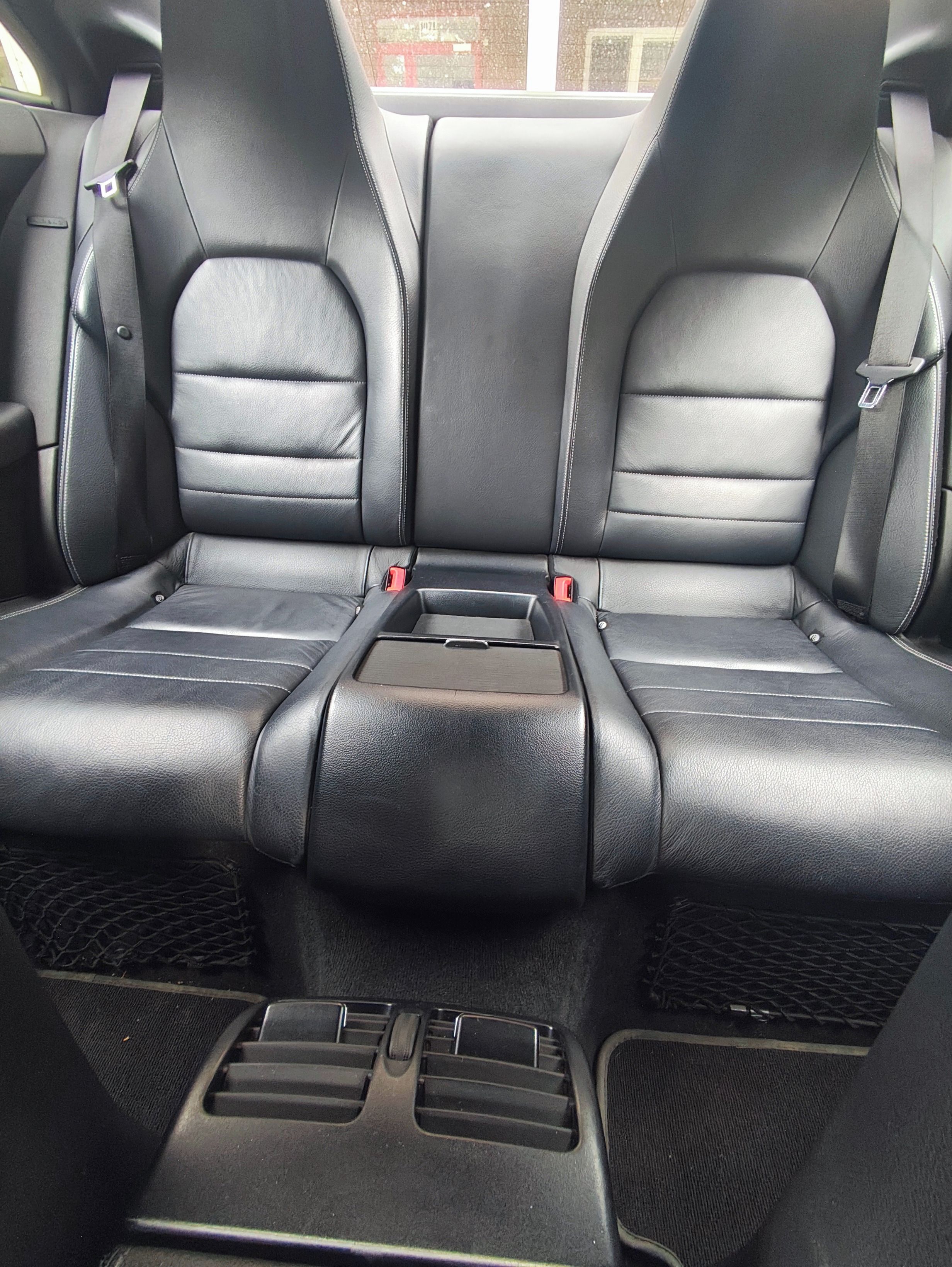 Mercedes-Benz Třídy E, Mercedez -Benz E35OCDI coupé - fotka 6