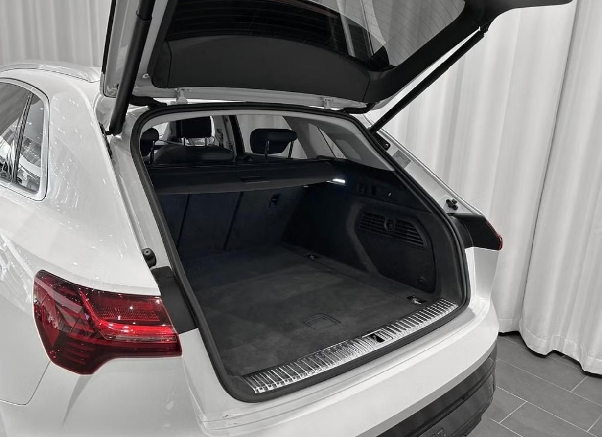 Audi Q8 e-tron, 55 Q Proline 360k Matrix Pano. - fotka 4