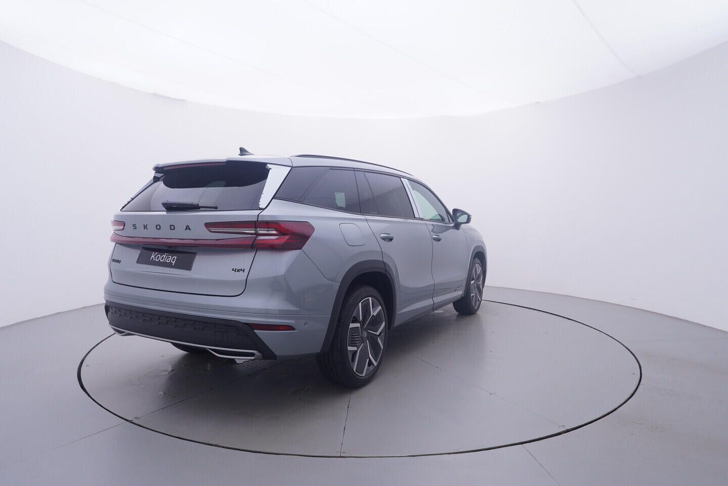 Škoda Kodiaq, Sportline 2,0 TDI 4x4 142 kW - fotka 5