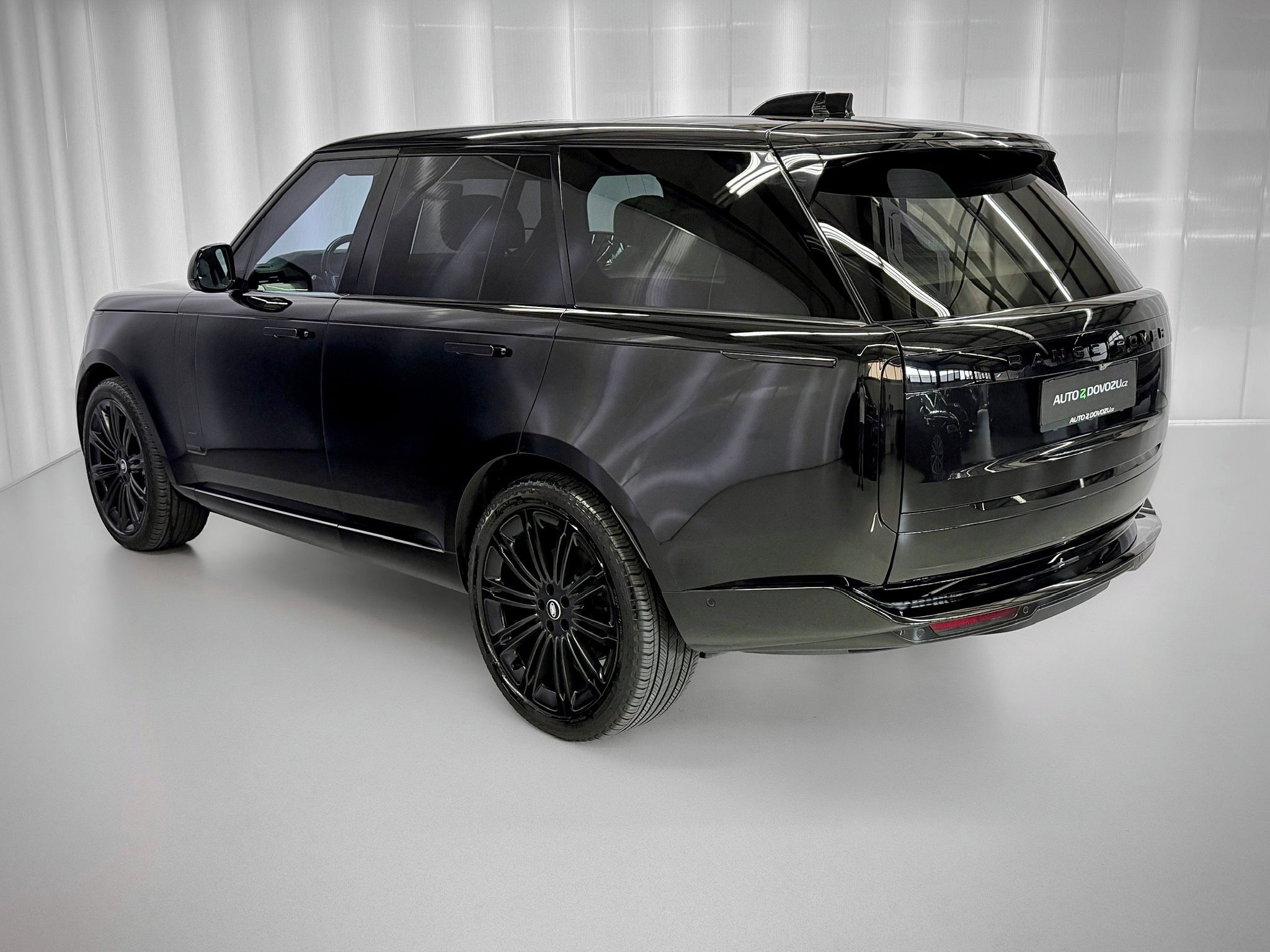 Land Rover Range Rover, D350 AWD AUTOBIOGRAPHY, MASÁŽE - fotka 5