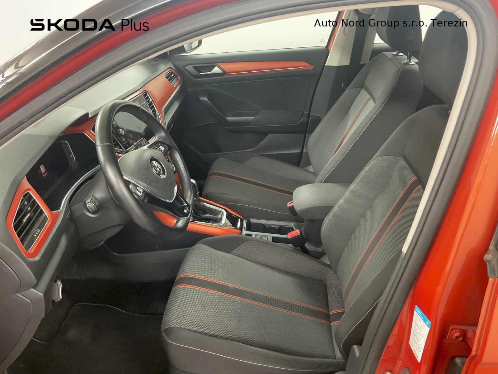 Volkswagen T-Roc, 1,5TSI 110kW Design 7DSG - fotka 5