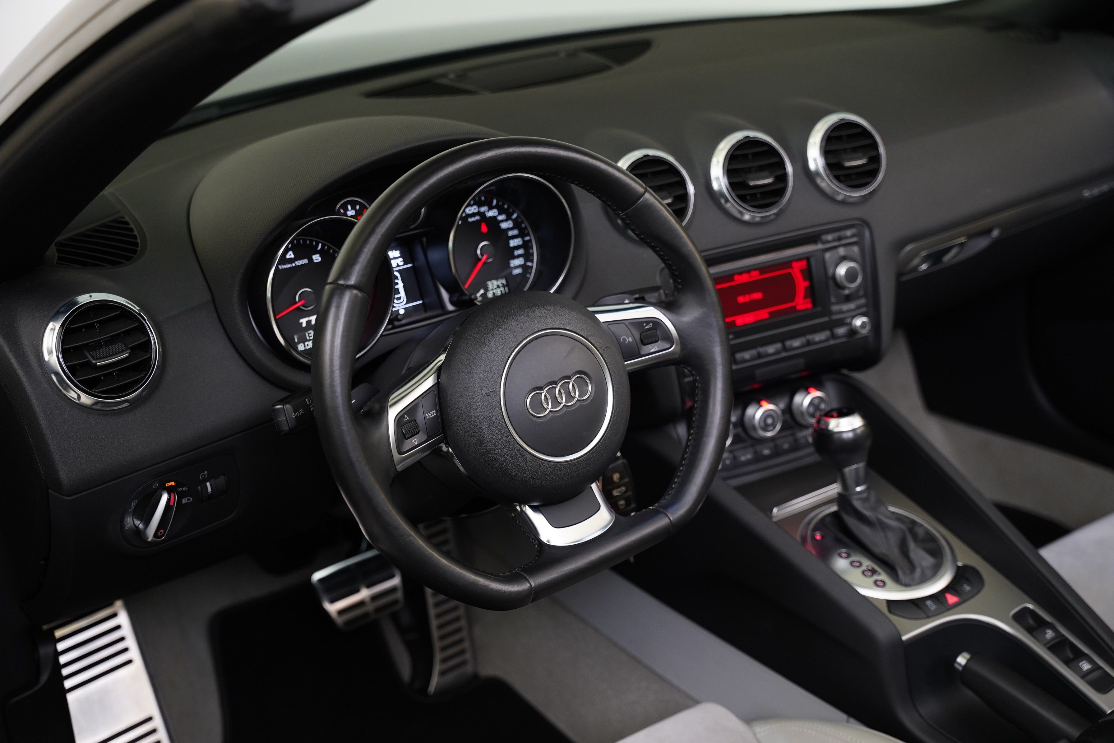 Audi TT, 2.0 TFSI 155 kW Quattro - fotka 6