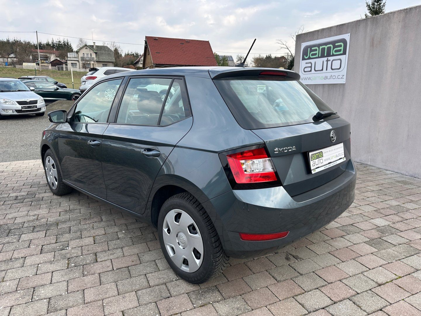 Škoda Fabia, 1,0MPI 55kW 1.MAJITEL - fotka 6