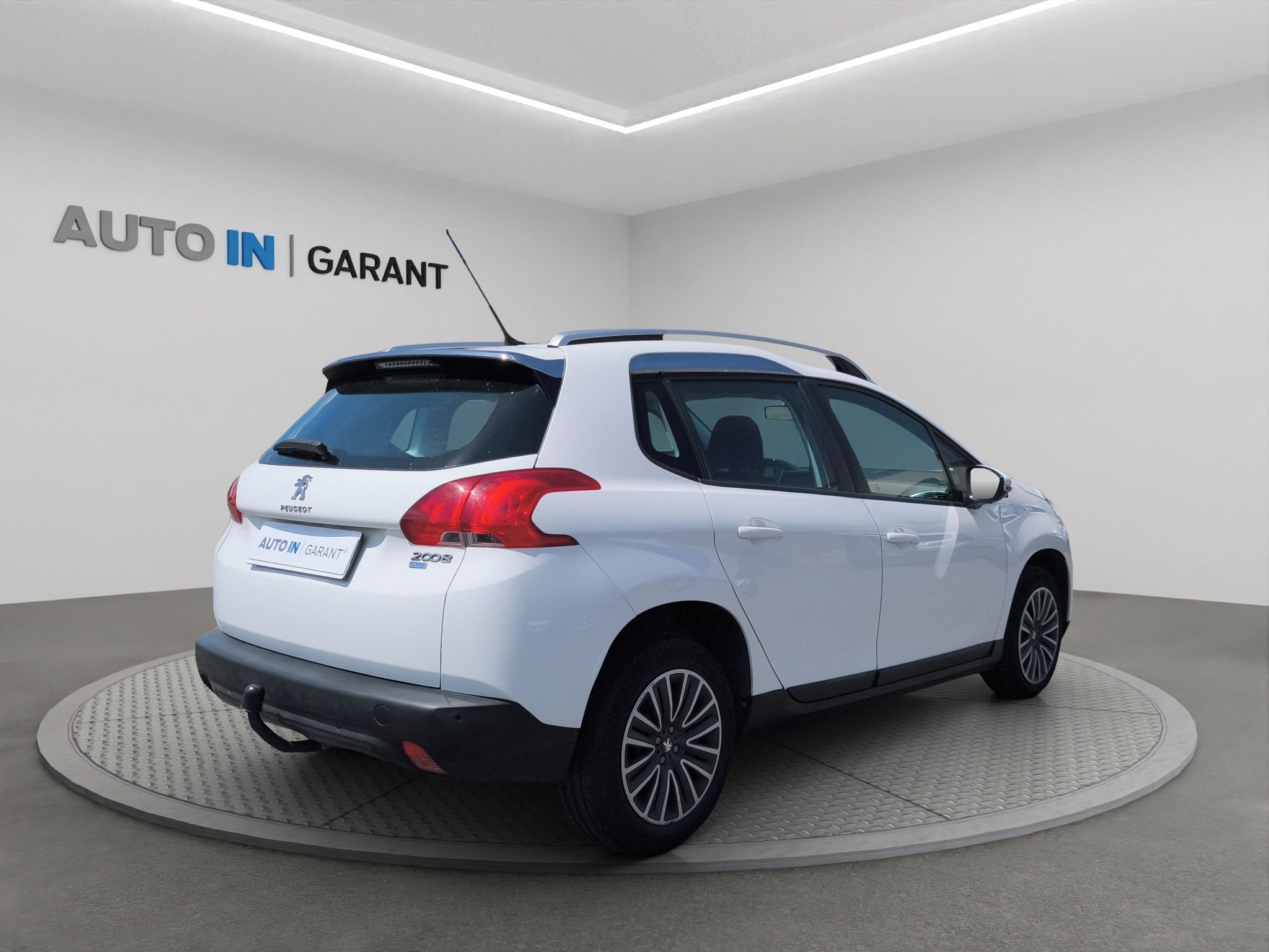 Peugeot 2008, ACTIVE 1.6 e-HDI 68kW, ČR, 1. - fotka 5