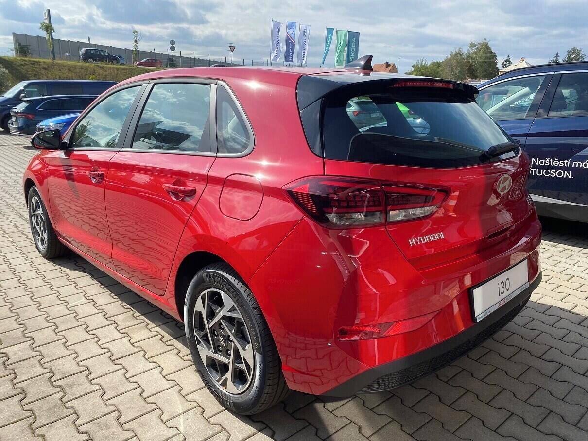 Hyundai i30, HB PD PE GO Czech! 1,6 T-GDI 1 - fotka 6