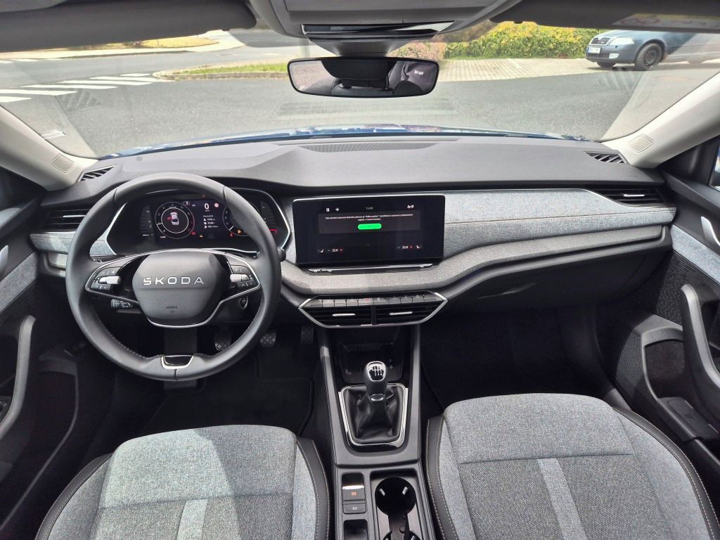Škoda Octavia, Top Selection 1.5 TSI 110 kW - fotka 6