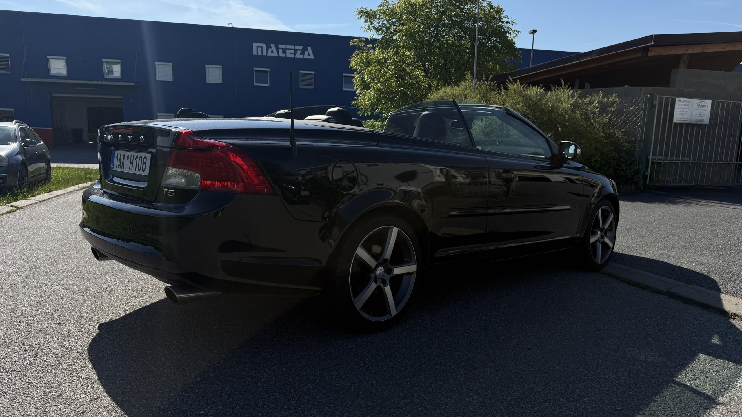 Volvo C70, T5 CABRIO 75 TIS KM 169KW - fotka 6