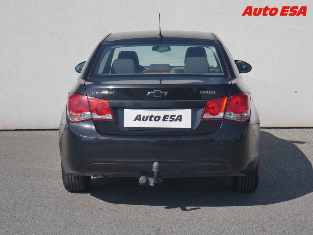 Chevrolet Cruze, 1.6 - fotka 5