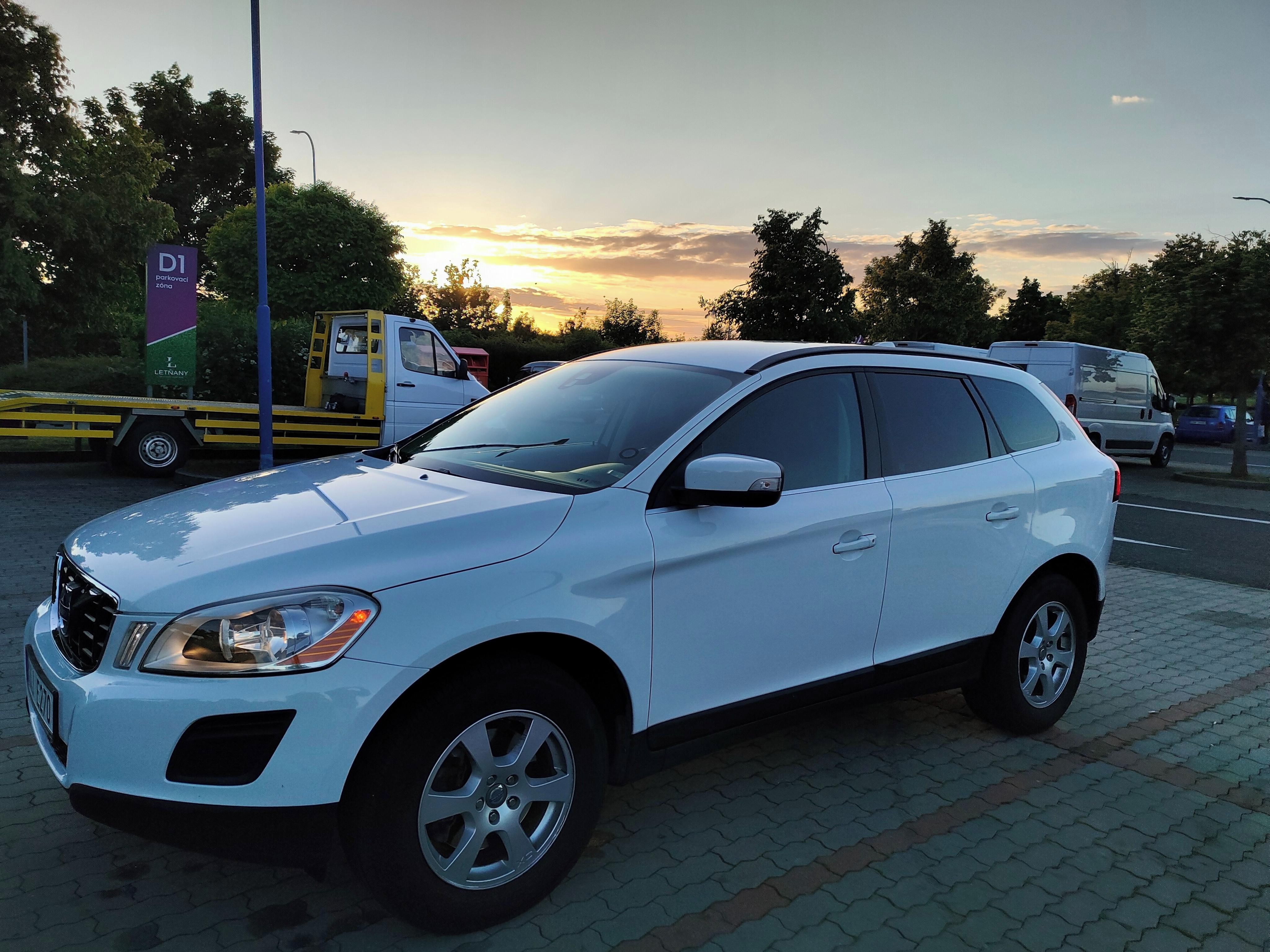 Volvo XC60, Volvo XC60 D3 AT, Tažné - fotka 6