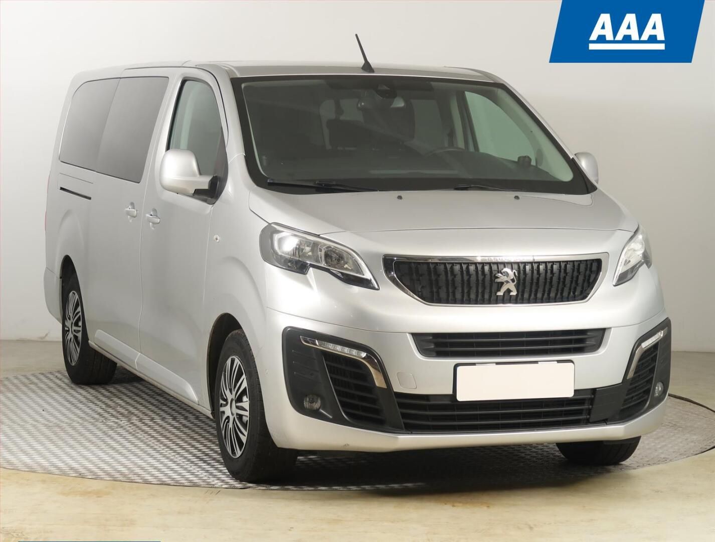 Peugeot Traveller, 2.0 BlueHDi, Klima, ČR, DPH