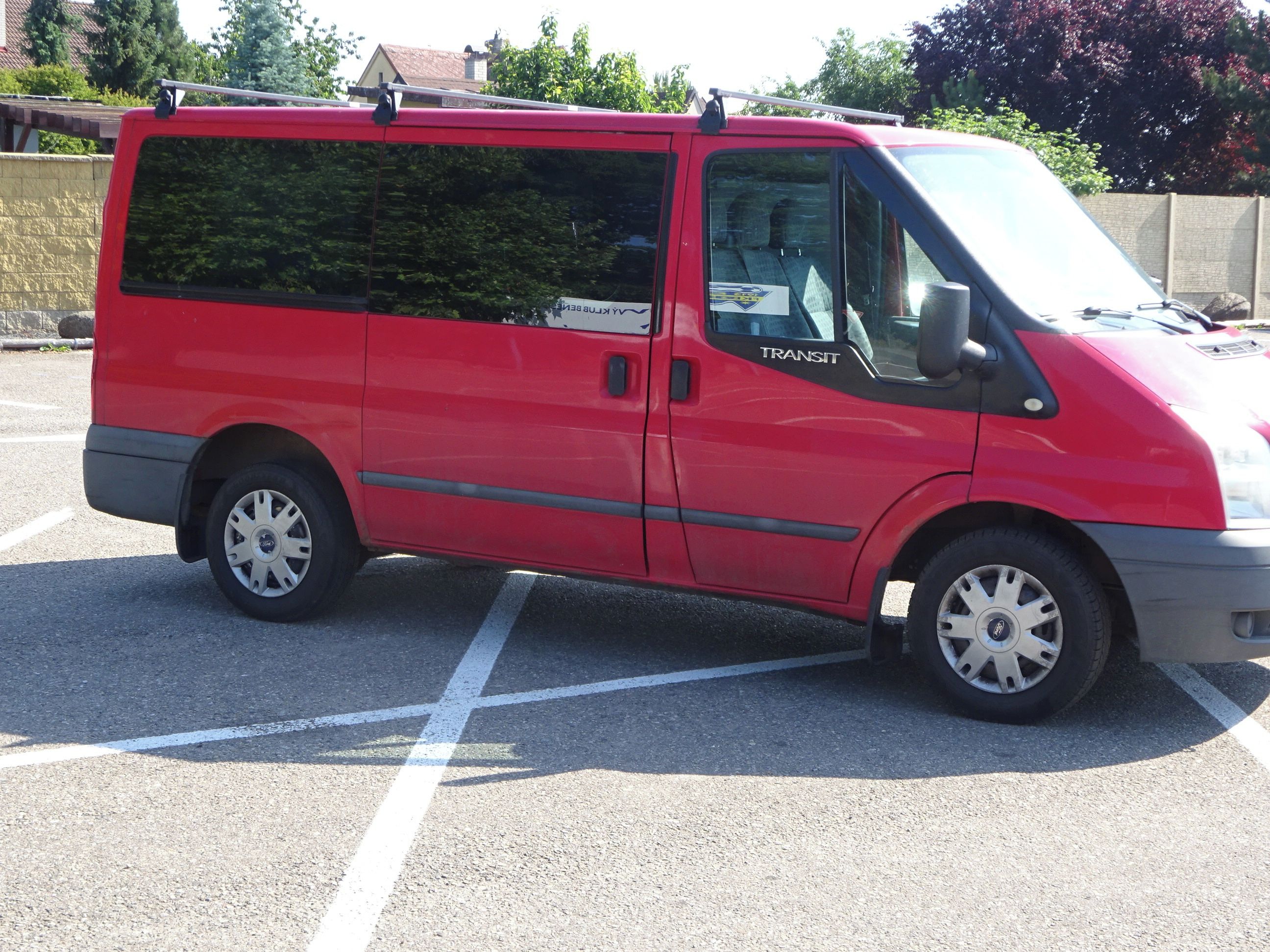 Ford Transit, 2.2 TDCI (9 MÍST) 74 KW - fotka 2