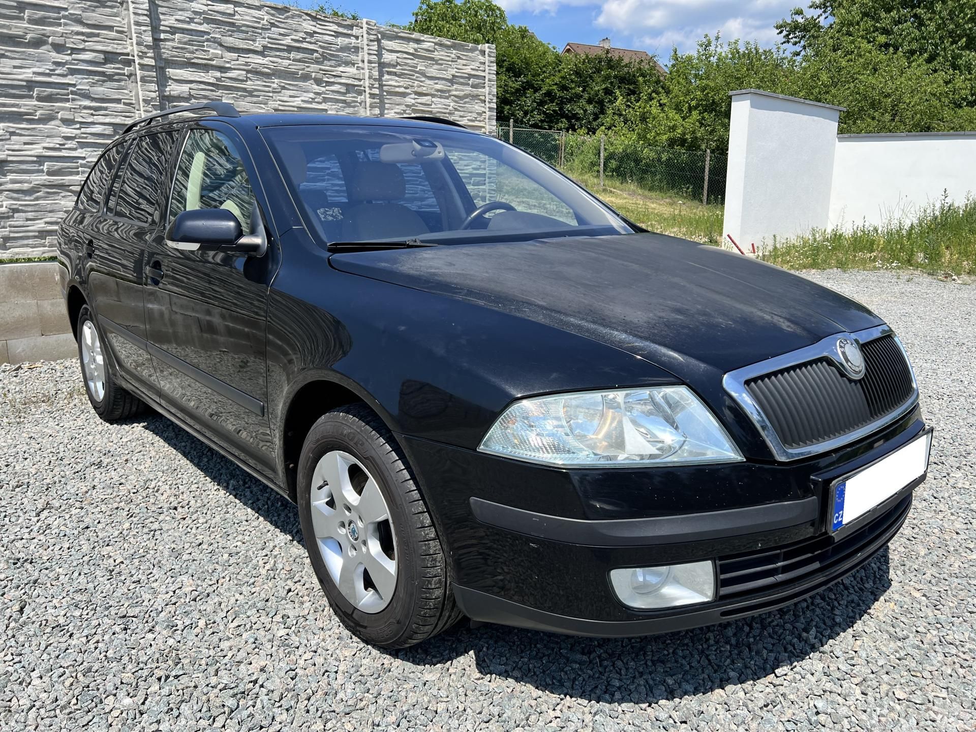 Škoda Octavia, II 1.6FSI Elegance, 85kW - fotka 3