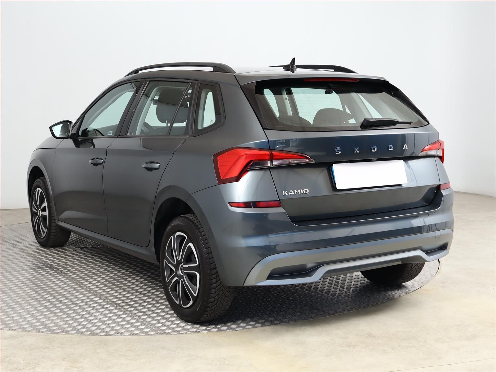 Škoda Kamiq, 1.5 TSI, ČR,1.maj, Serv.kniha - fotka 4