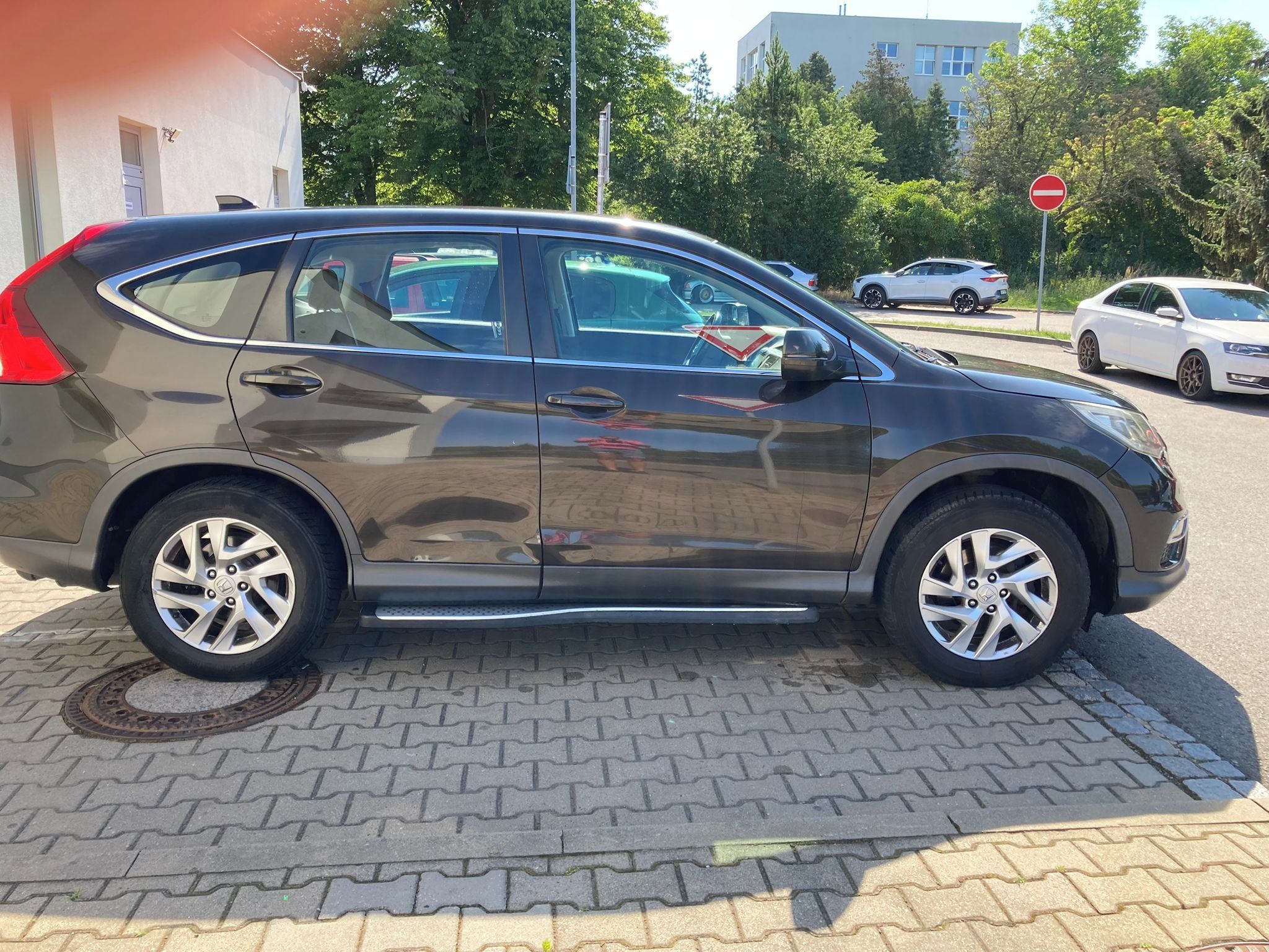 Honda CR-V, RE6 1,6 TDI 118 kW 4x4 - fotka 5
