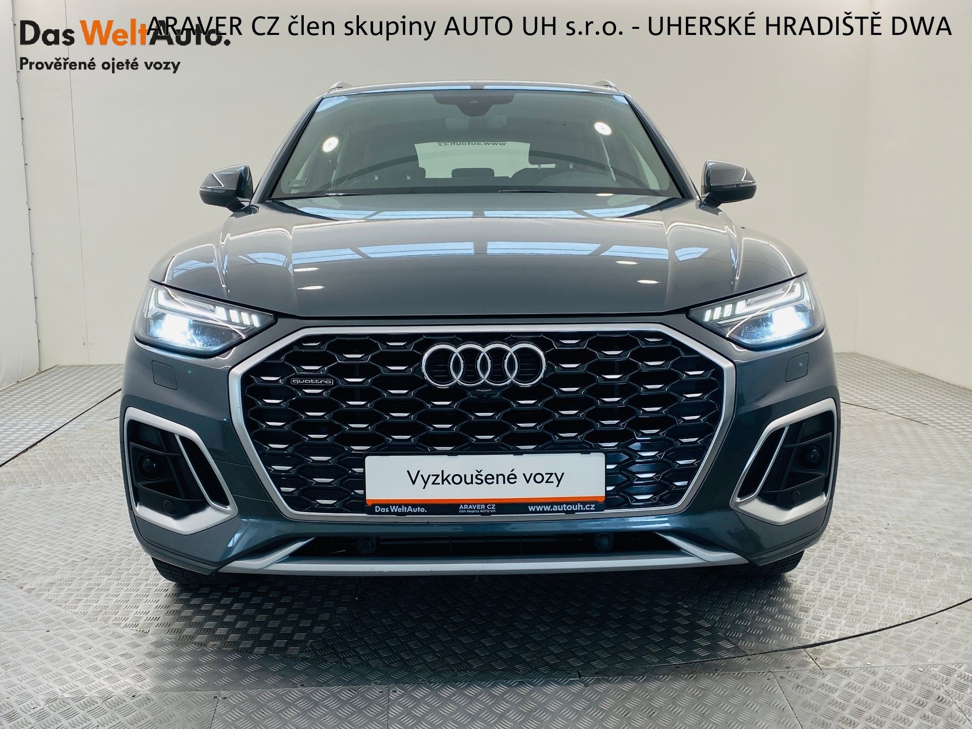Audi Q5, AUDI Q5 S-LINE 50 TFSIE 220KW - fotka 4