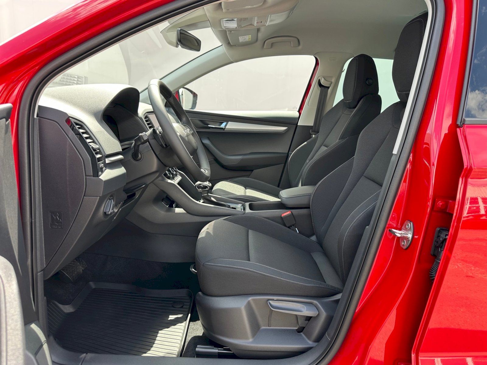 Škoda Karoq, 1,5 TSI / 110 KW / DSG / Selec - fotka 6