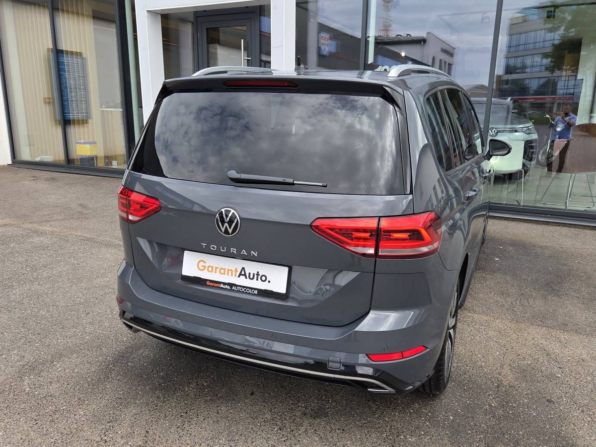 Volkswagen Touran, 1.5 TSI R-line DSG 7míst - fotka 3
