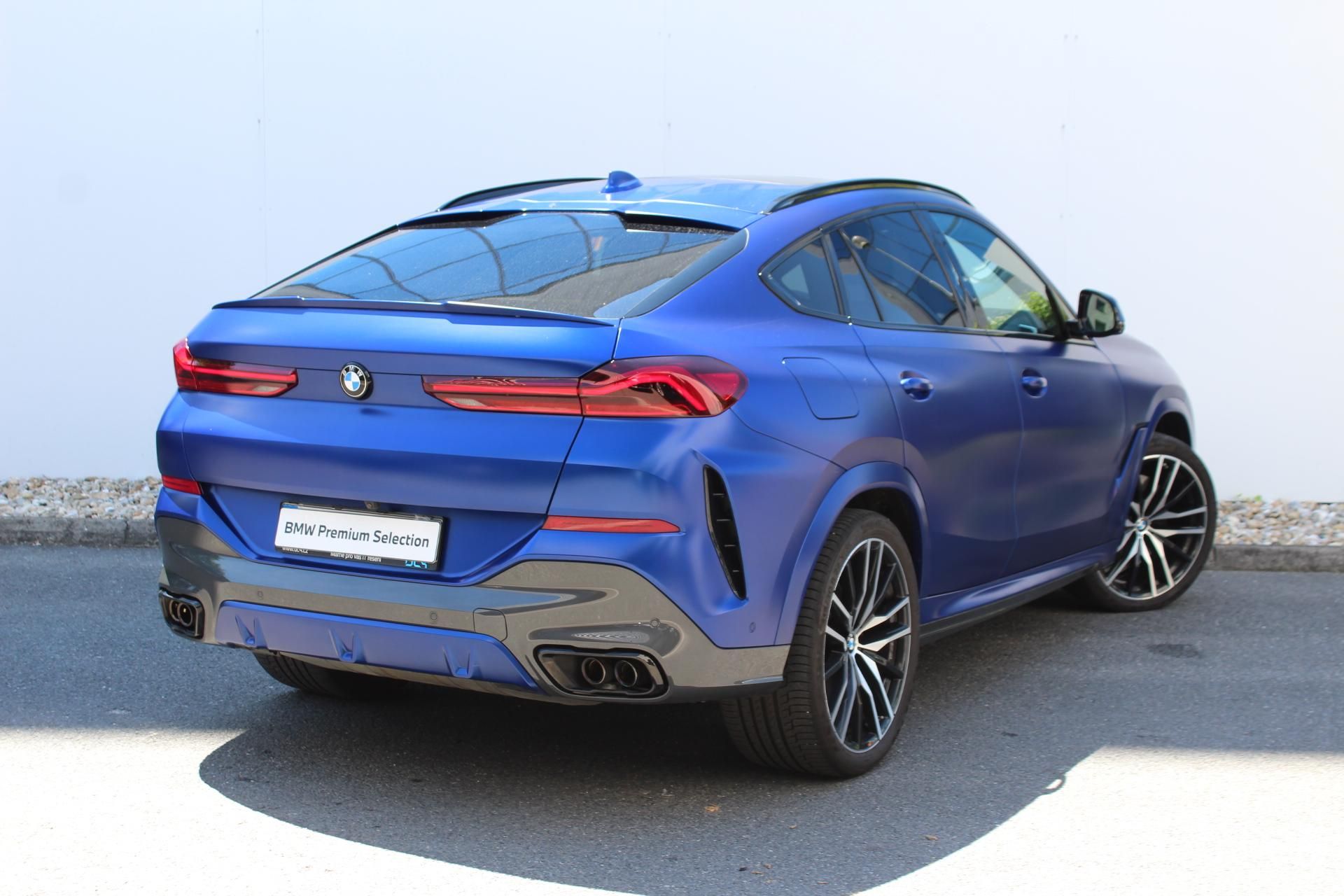 BMW X6, M50i CZ DPH - fotka 2