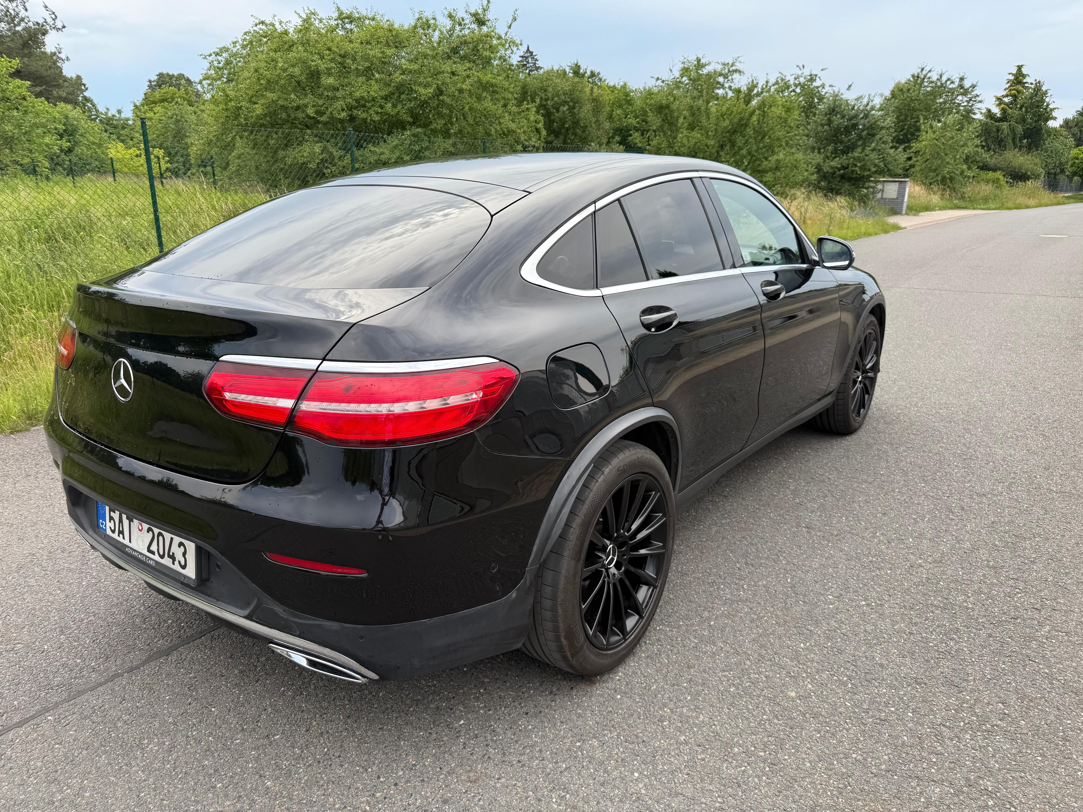 Mercedes-Benz GLC, GLC Coupe AMG-bohatá výbava ČR - fotka 5