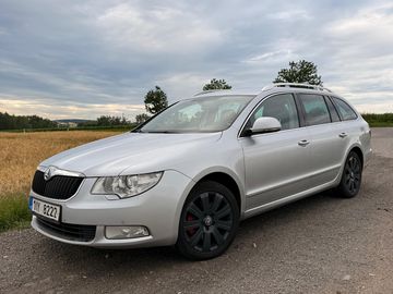 Škoda superb combi 2.0 TDI 103