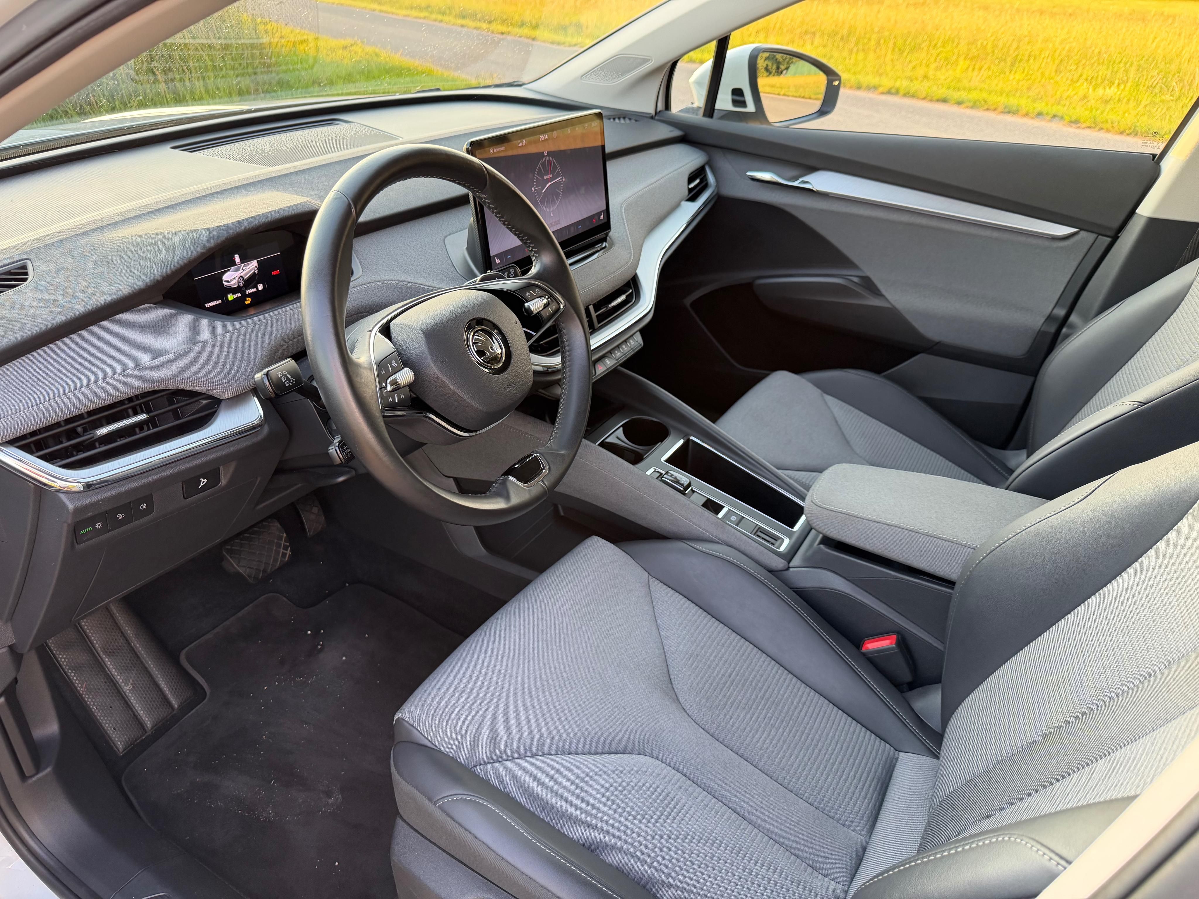 Škoda Enyaq iV, iV80 150kW/LOFT/MATRIX/TČ/ - fotka 5