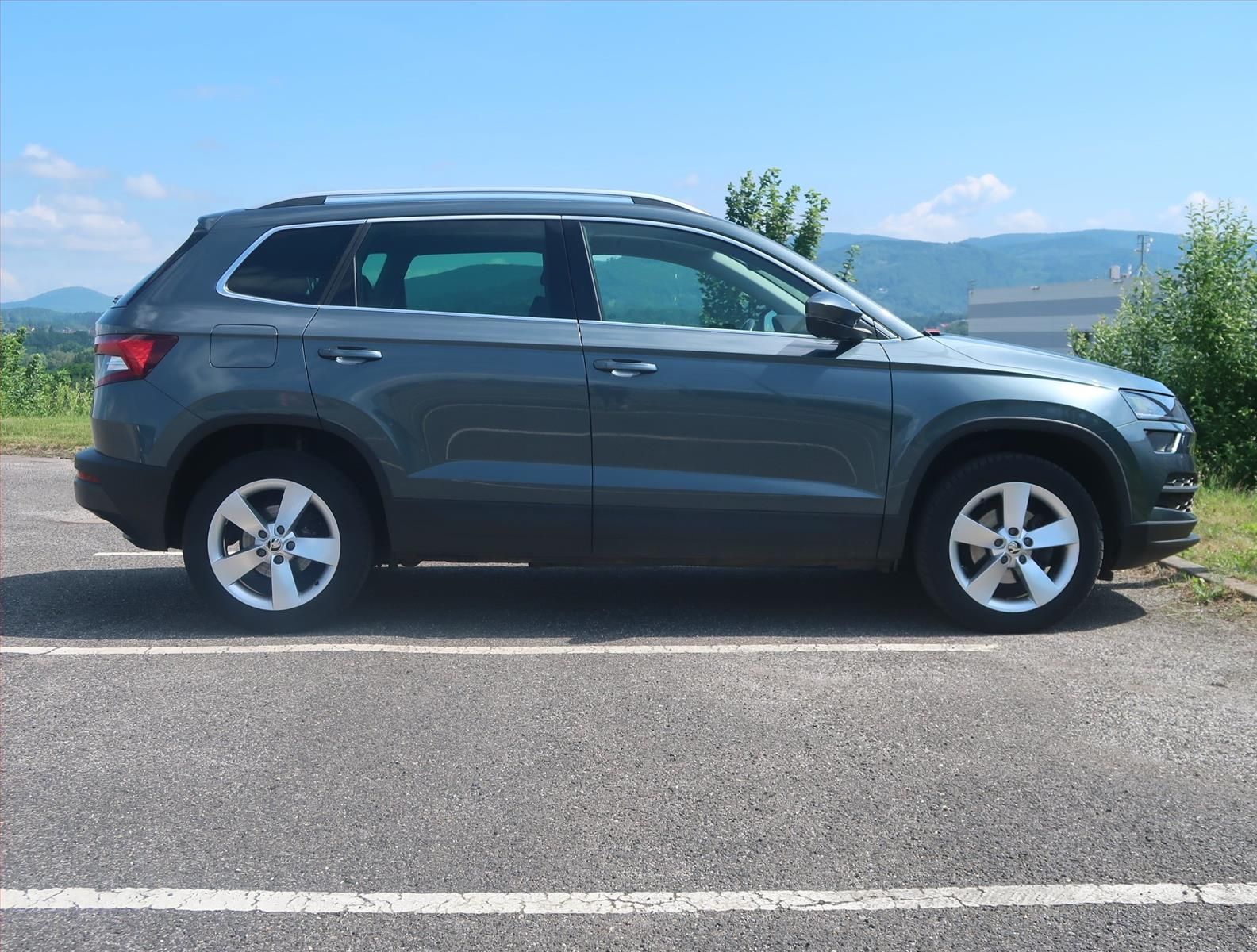 Škoda Karoq, 1.5 TSI, Style, Automat, Kůže - fotka 6