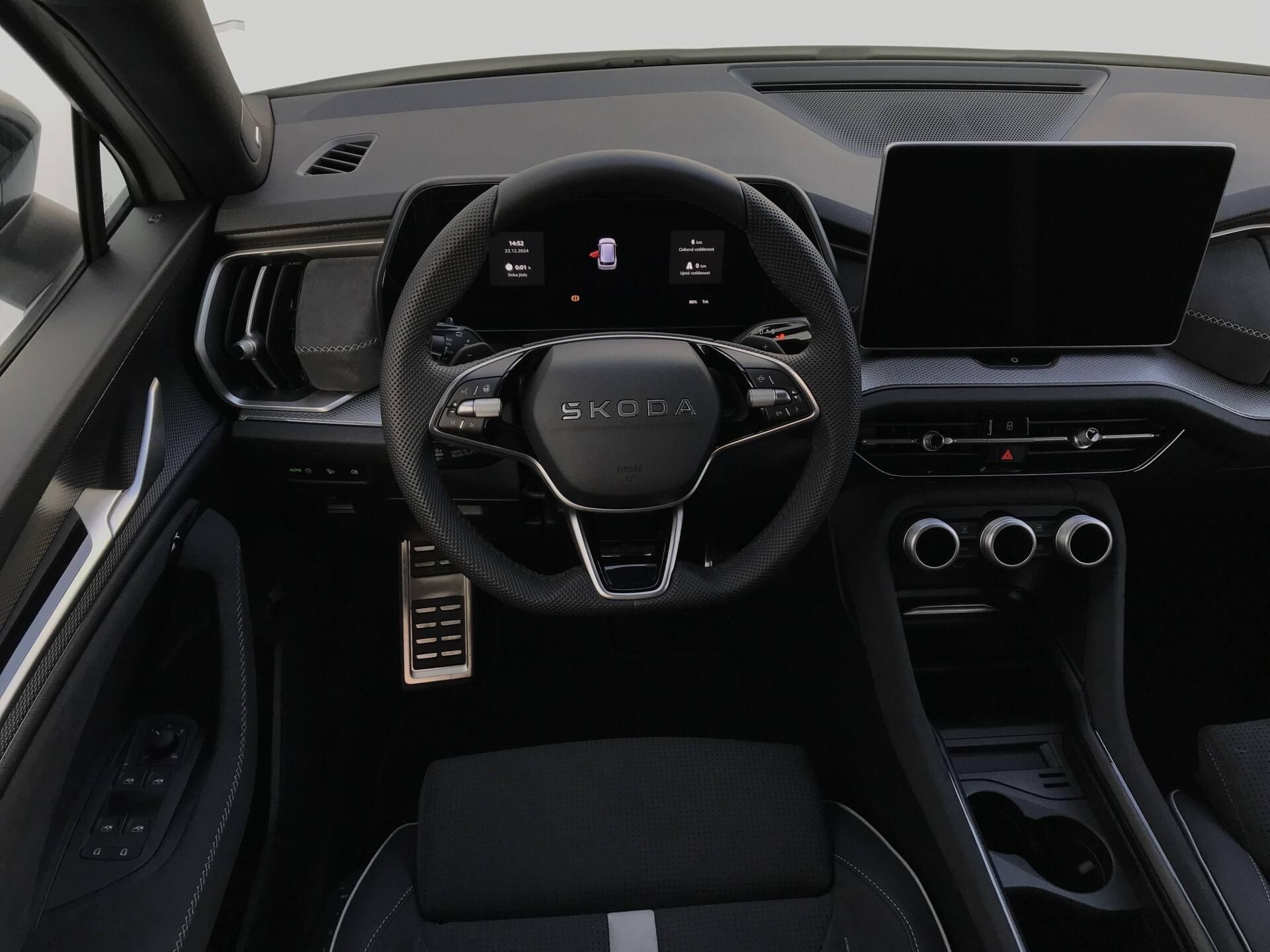 Škoda Kodiaq, Sportline 7DSG 4x4 2,0TDI - fotka 4