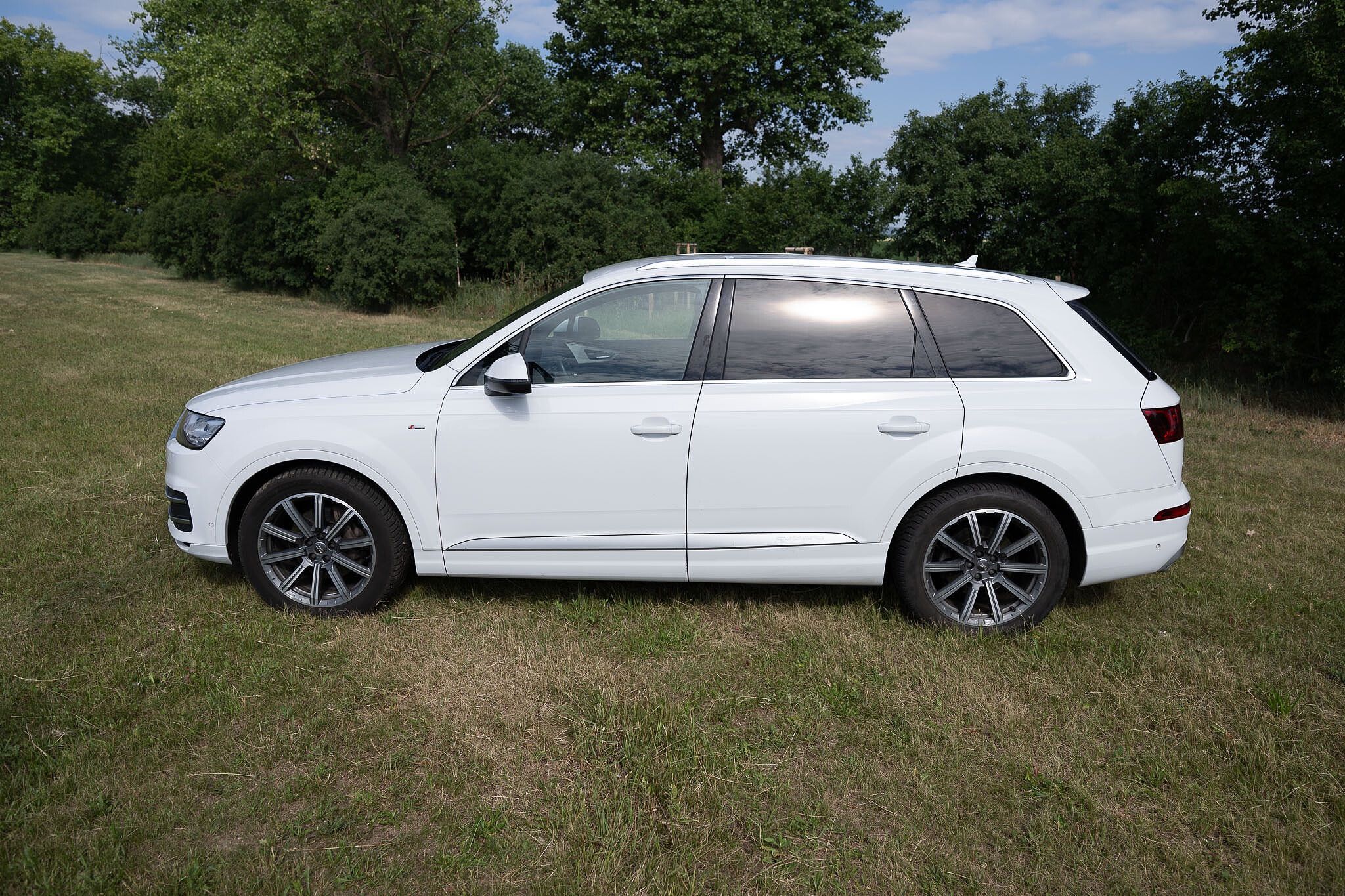 Audi Q7 - fotka 4