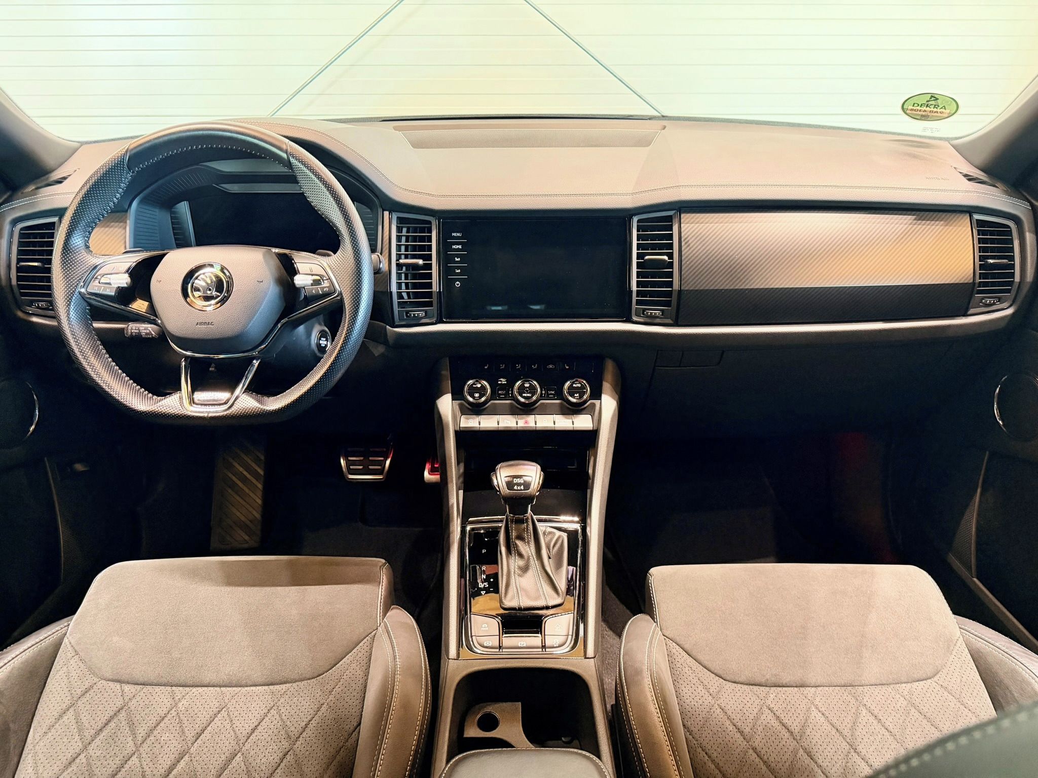 Škoda Kodiaq, 2.0 TDi DSG 4x4 Sportline - fotka 6