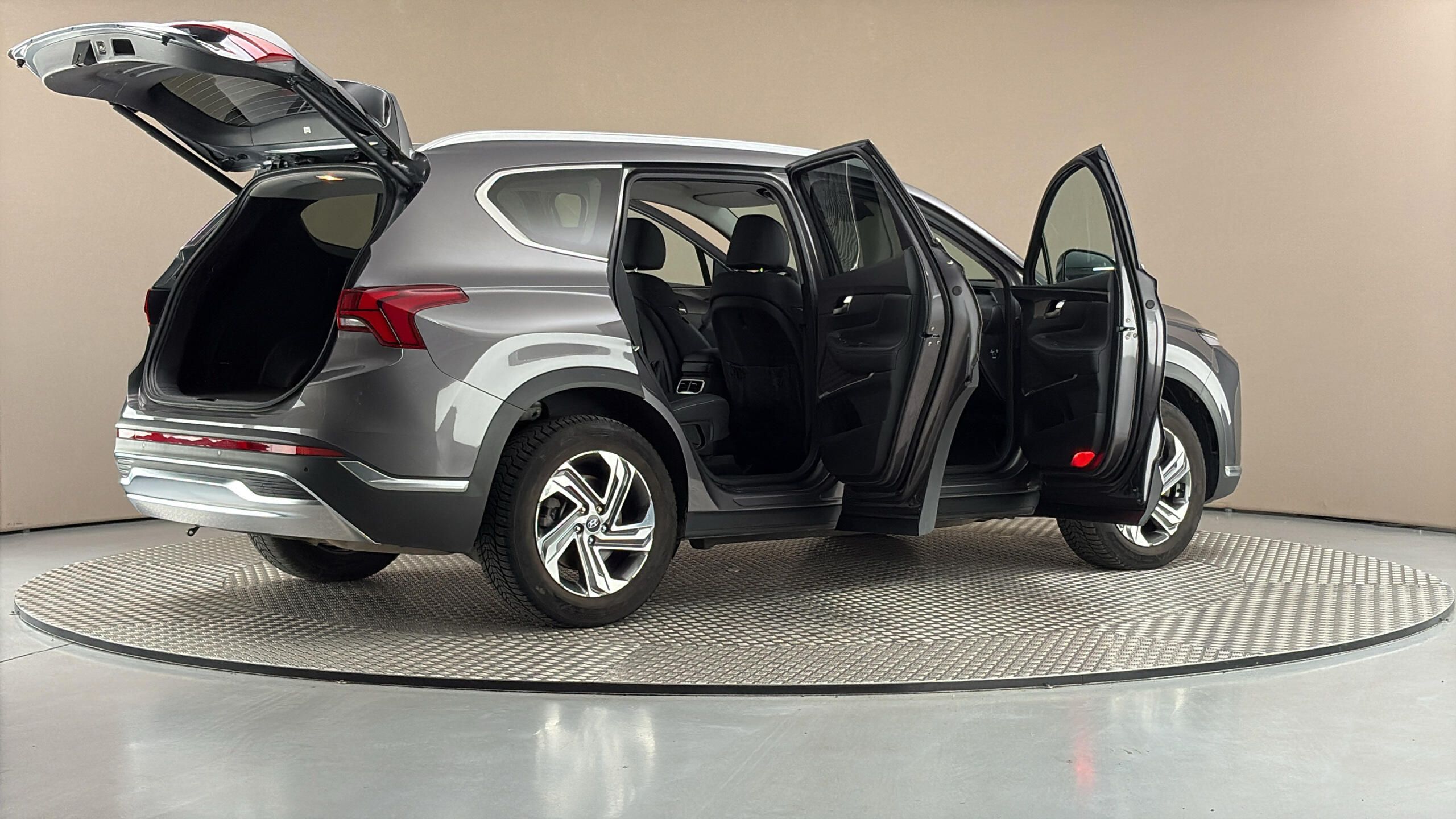 Hyundai Santa Fe, 2.2 CRDI AUT 4x4 Smart - fotka 6