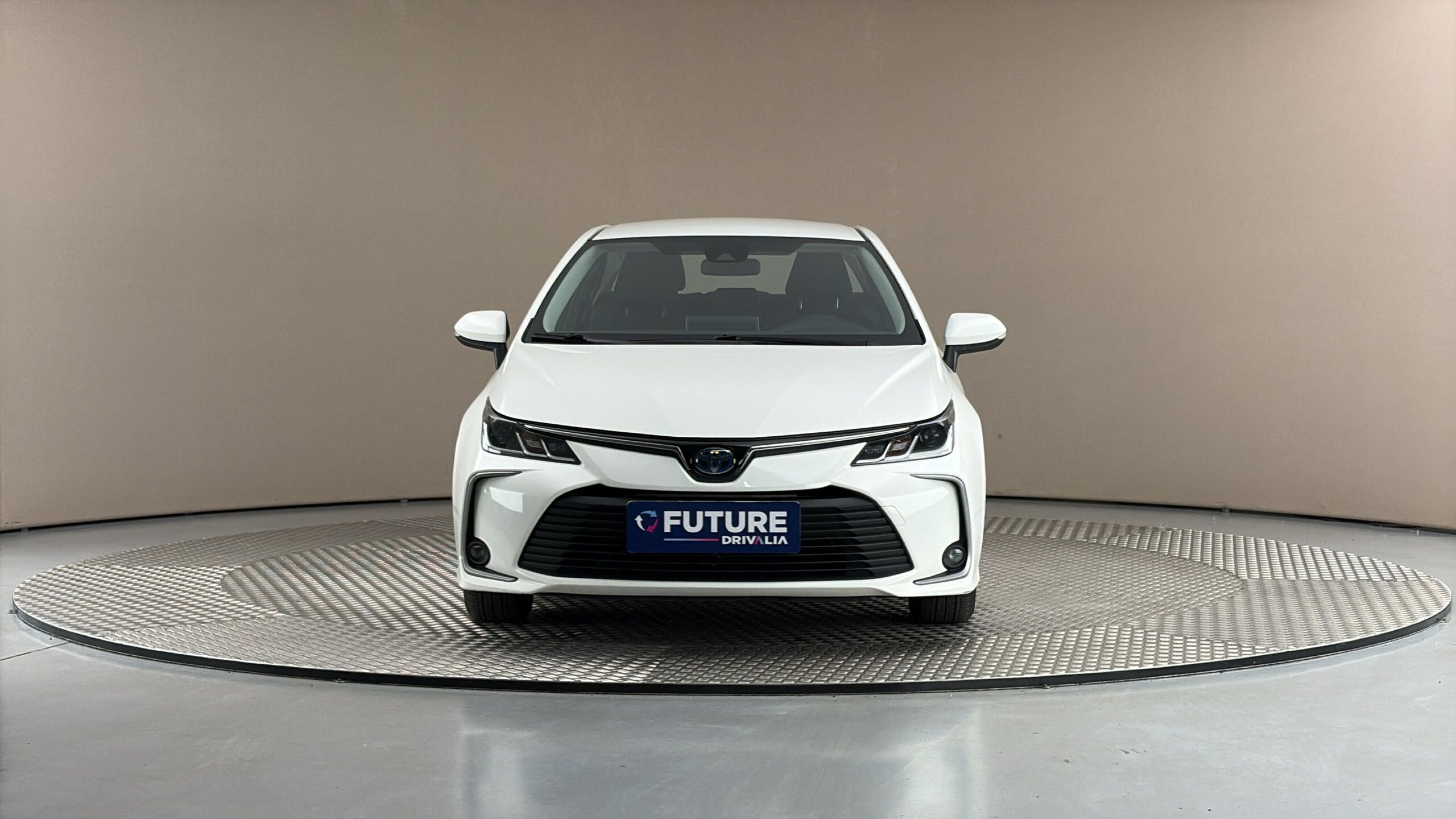 Toyota Corolla, 1.8 Hybrid AUT Active Sedan - fotka 3