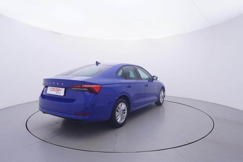 Škoda Octavia, Ambition 1.5 TSI 110 kW - fotka 5