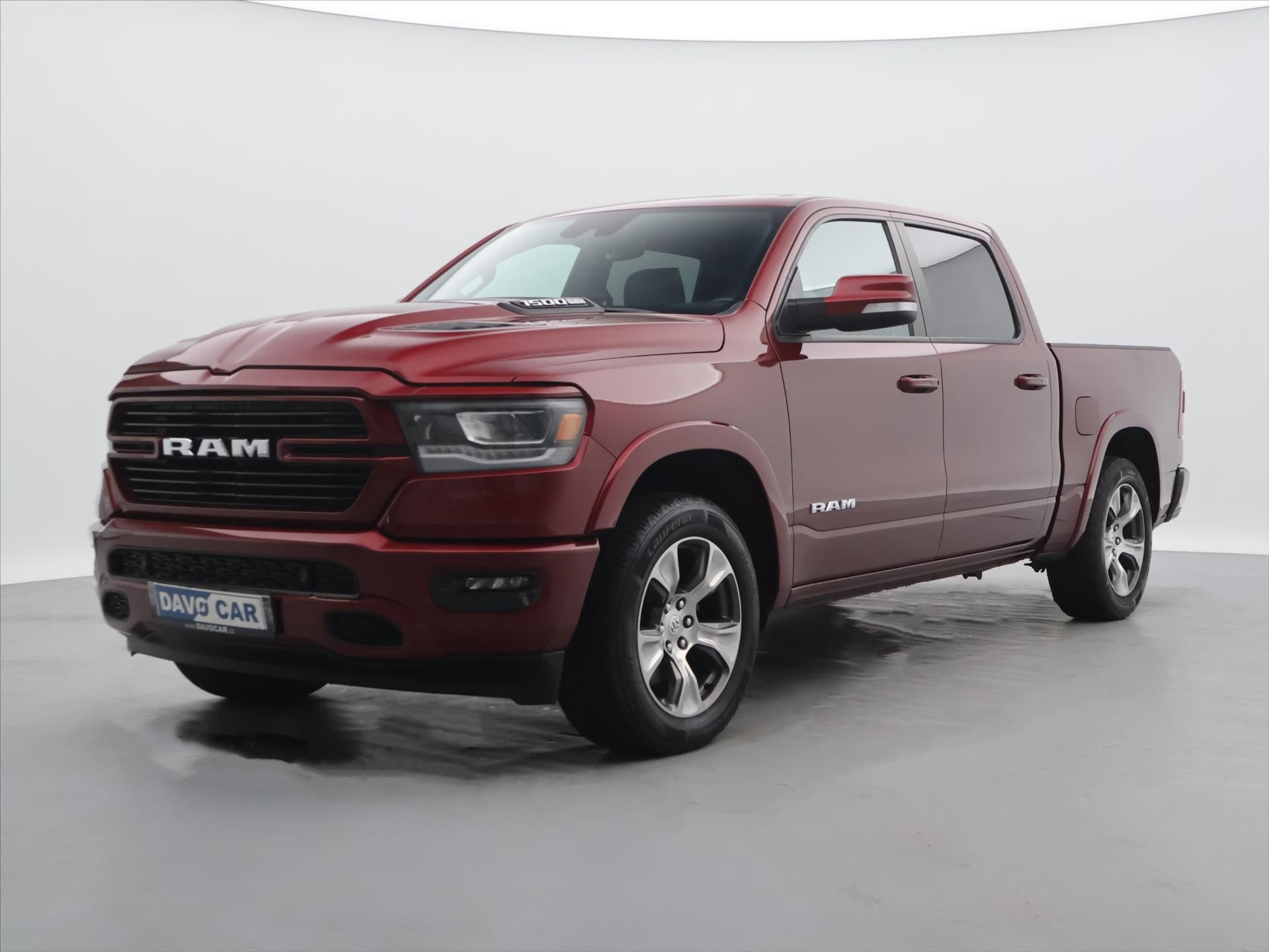 Dodge Ram, 5,7 1500 295kW Laramie 4x4 - fotka 3
