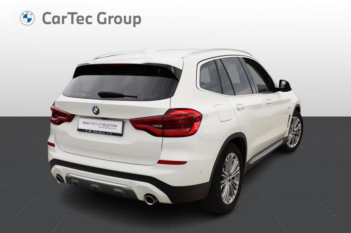 BMW X3, xDrive20d - fotka 5