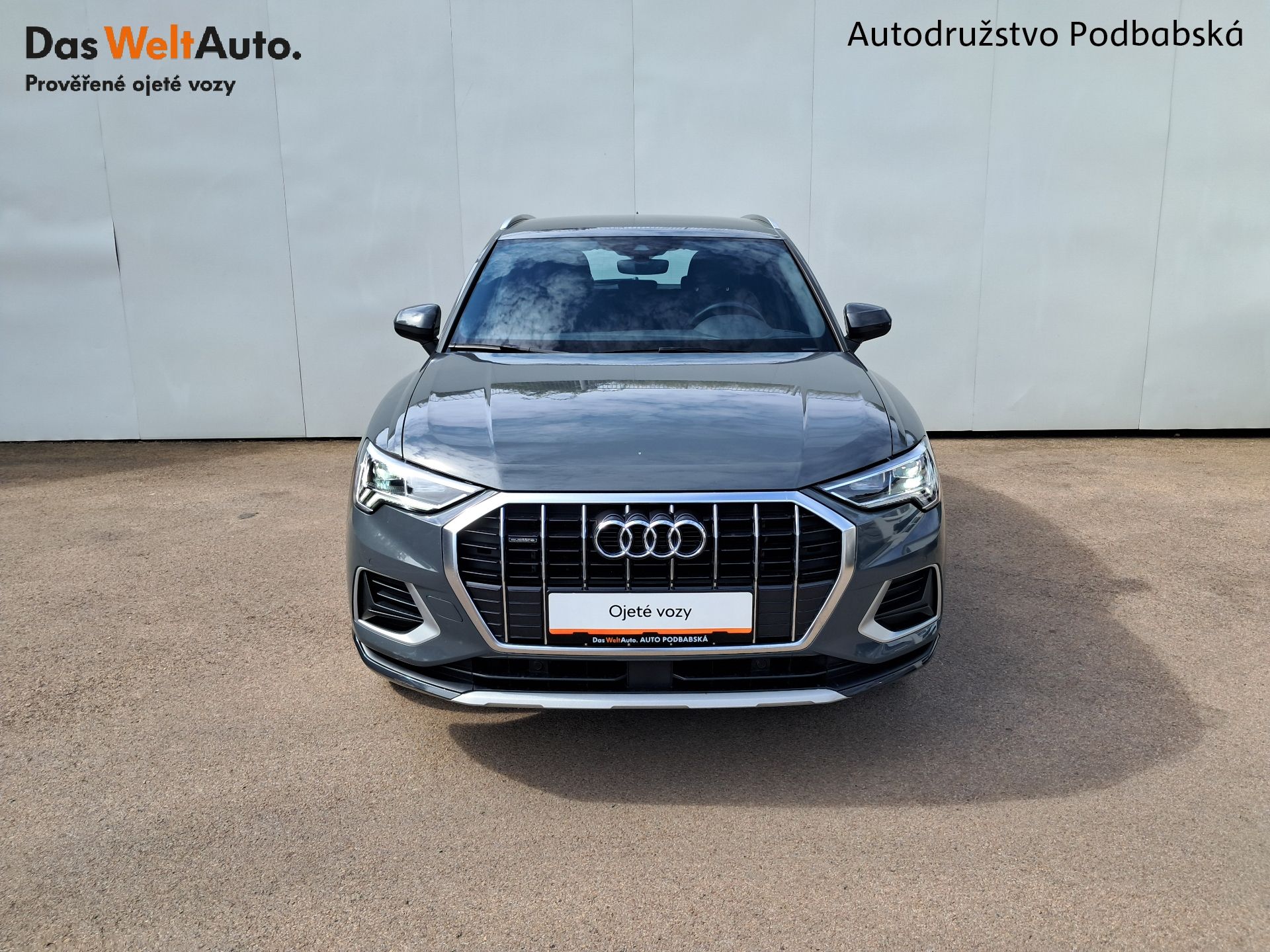 Audi Q3, AUDI Q3 ADVANCED 40 2.0 TDI / - fotka 4