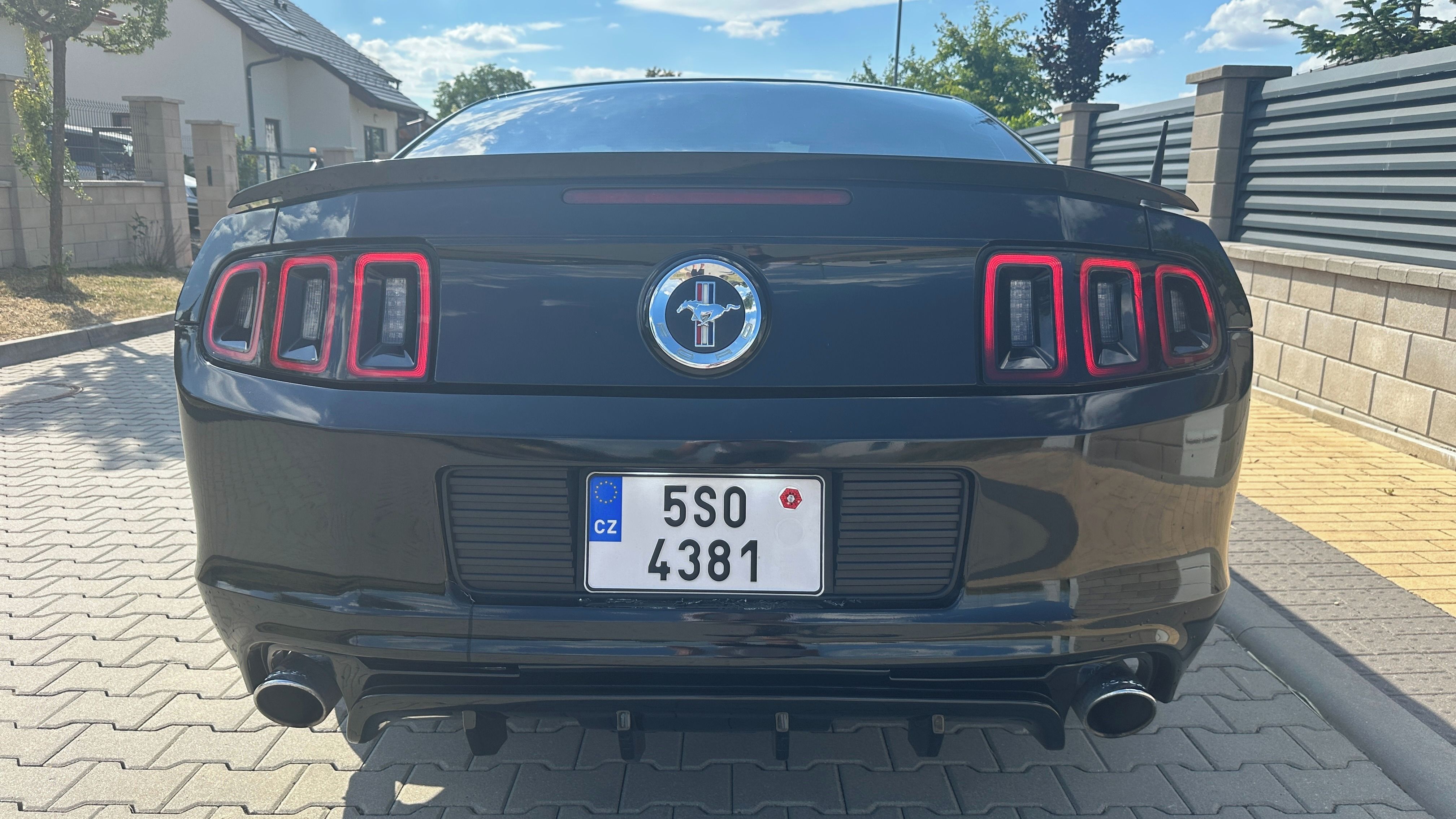 Ford Mustang, 3.7 Facelift ROUSH,BORBET,K&N - fotka 6