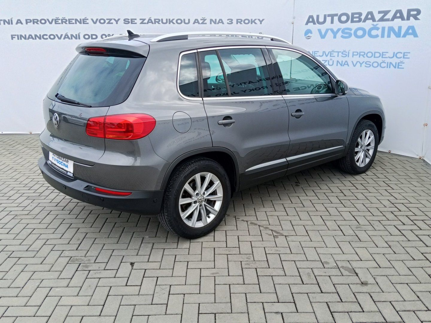 Volkswagen Tiguan, 1.4TSi 90kW Sport & Style - fotka 4