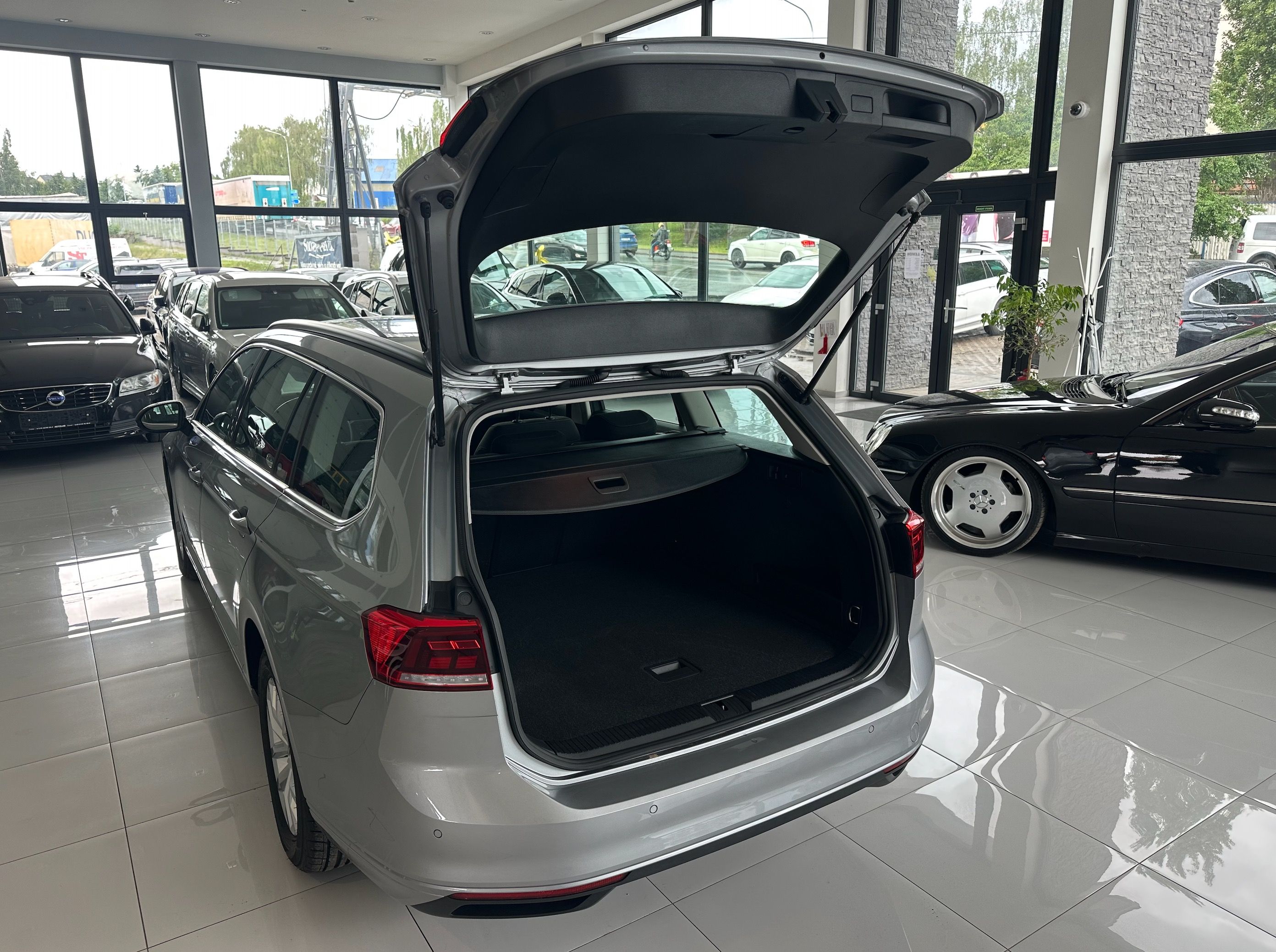 Volkswagen Passat, 2.0 DIESEL - fotka 6