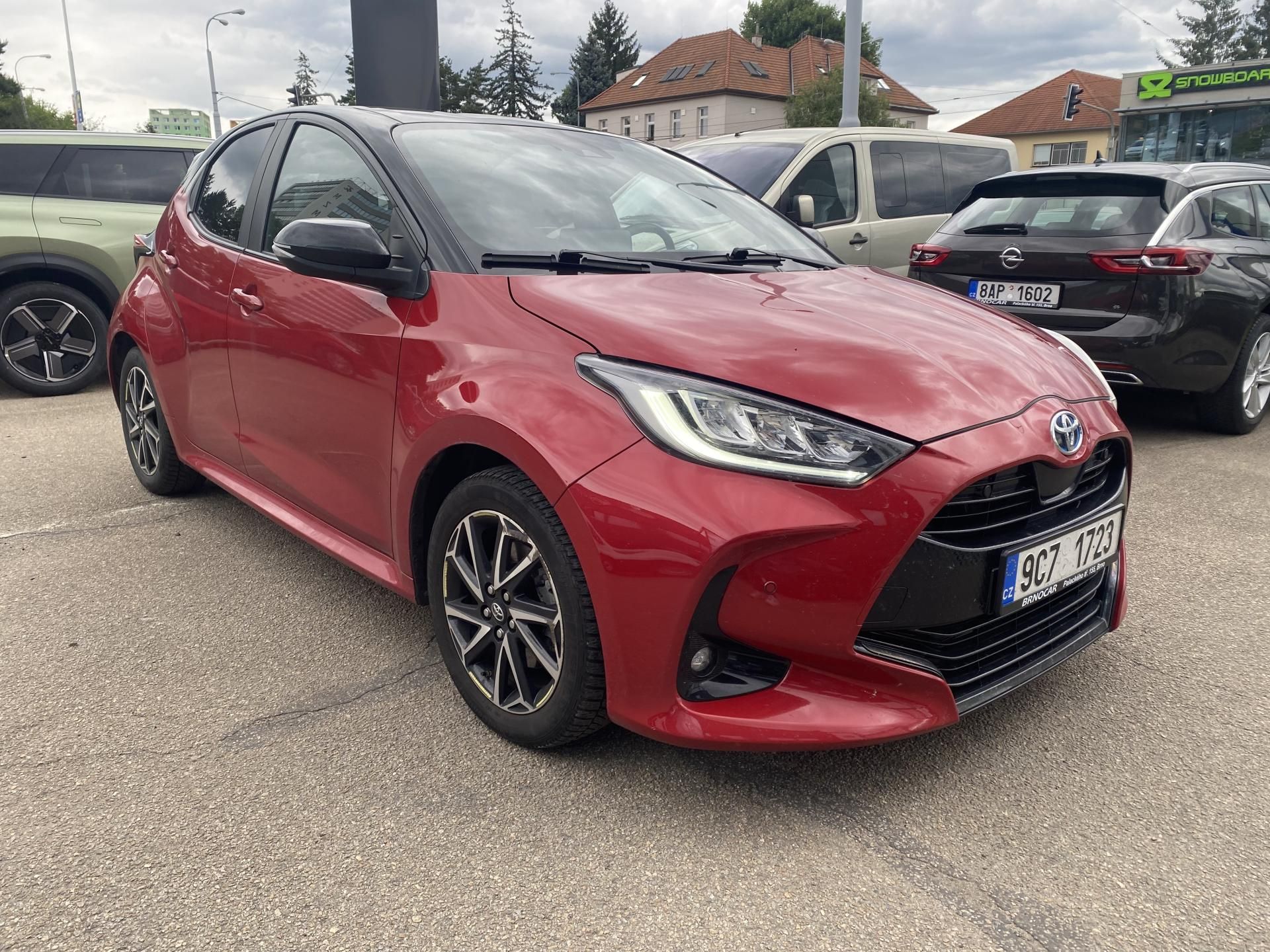 Toyota Yaris, 1.5HEV e-CVT Selection Style - fotka 2