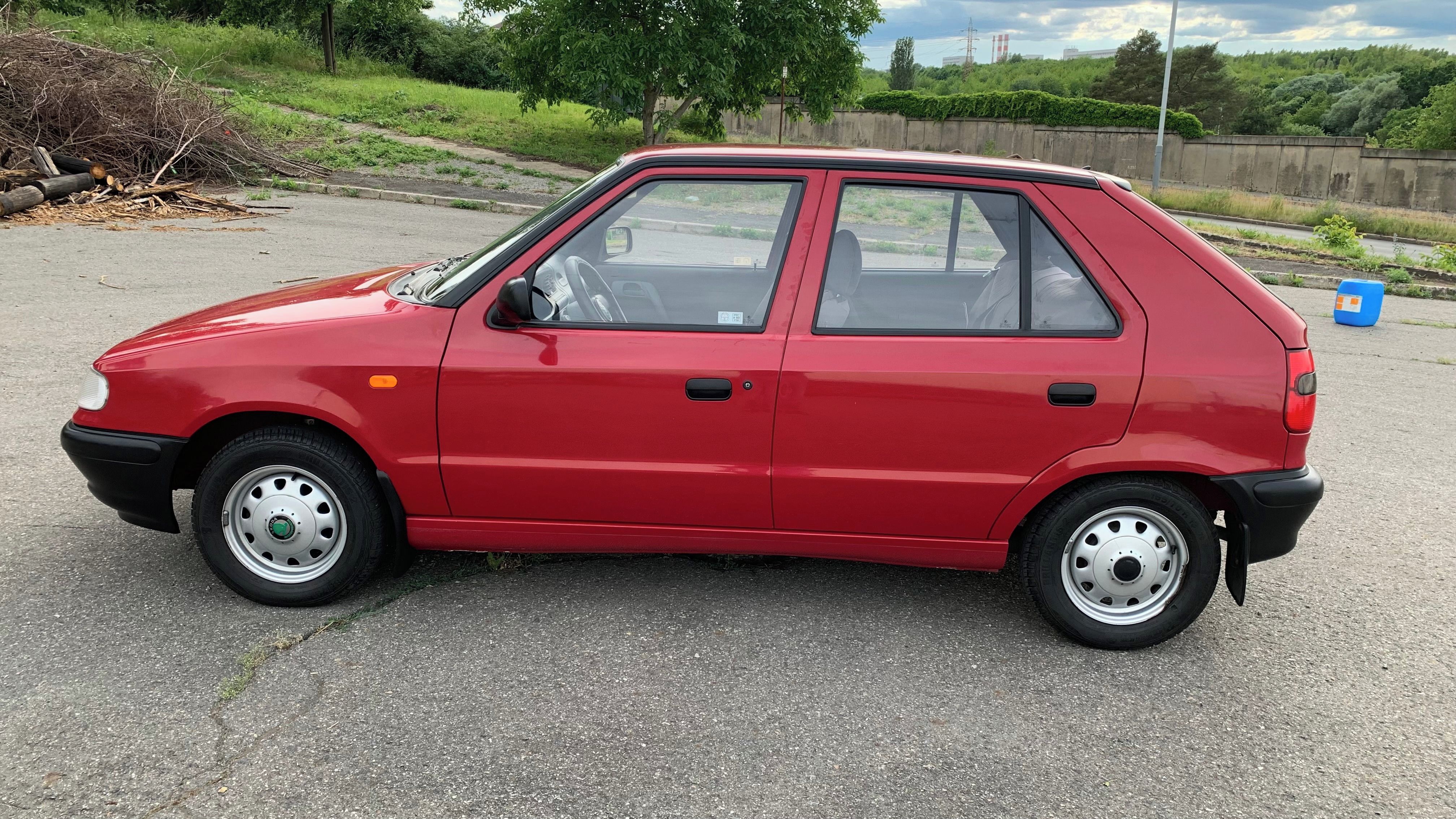 Škoda Felicia, 1,3 LXI - servisováno - fotka 6