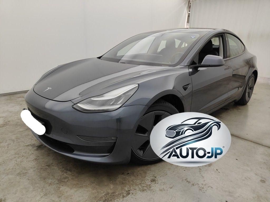 Tesla Model 3, AWD Long Range    PŘIPRAVUJEME