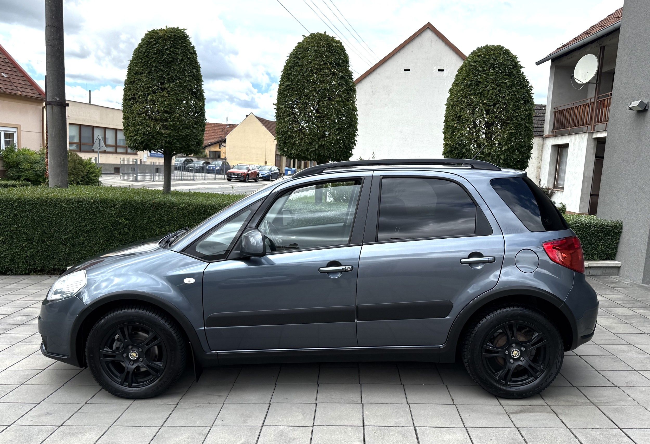 Suzuki SX4, 1.6MPI,79kw,2008 - fotka 6