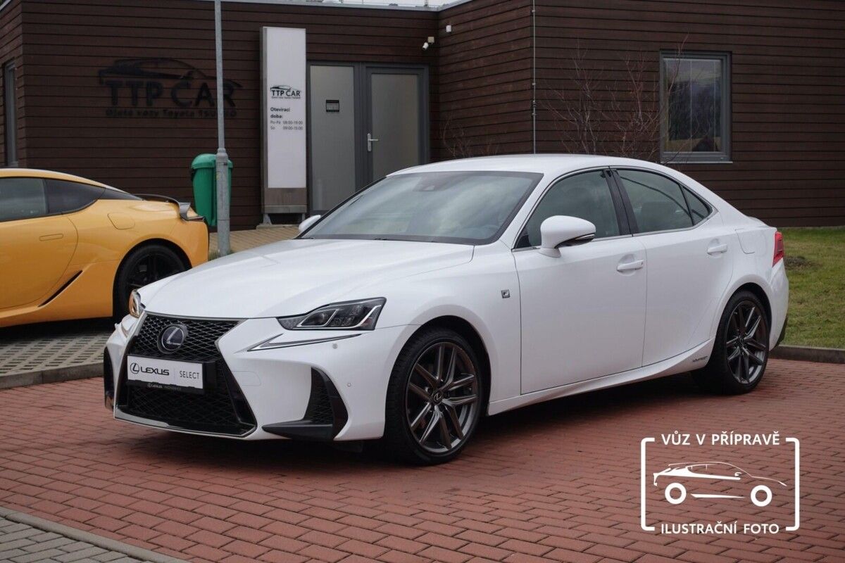 Lexus IS, 300h Executive Navi