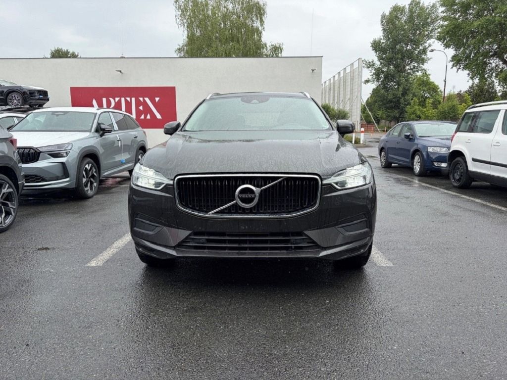 Volvo XC60, 2.0, manuální převodovka - fotka 4